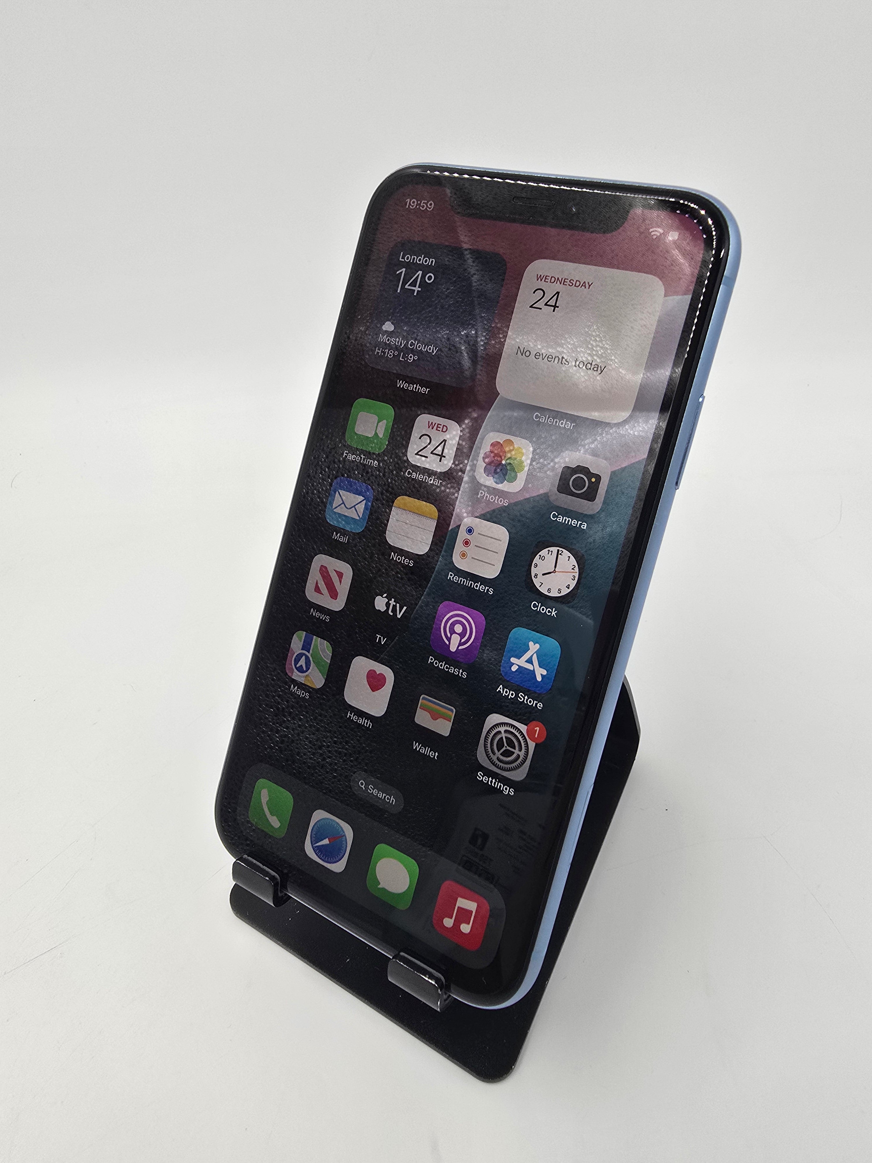 Apple iPhone XR 2018 6.1" 64GB Storage Blue Unlocked 89% Battery Health