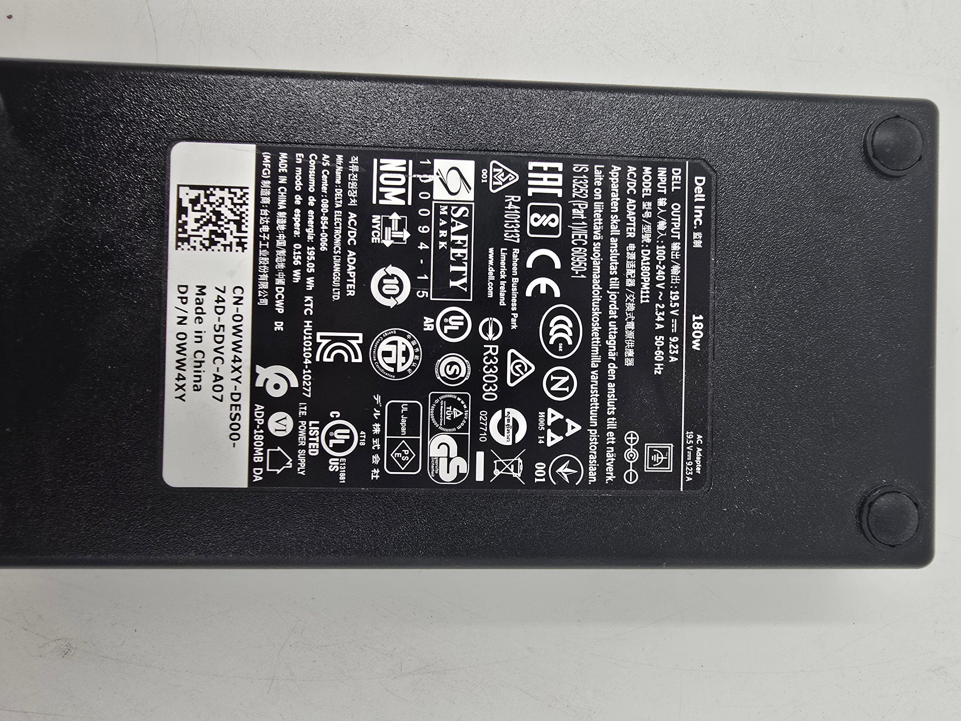 Batch of 33x 180W Dell Big Tip Chargers - DP/N 0WW4XY