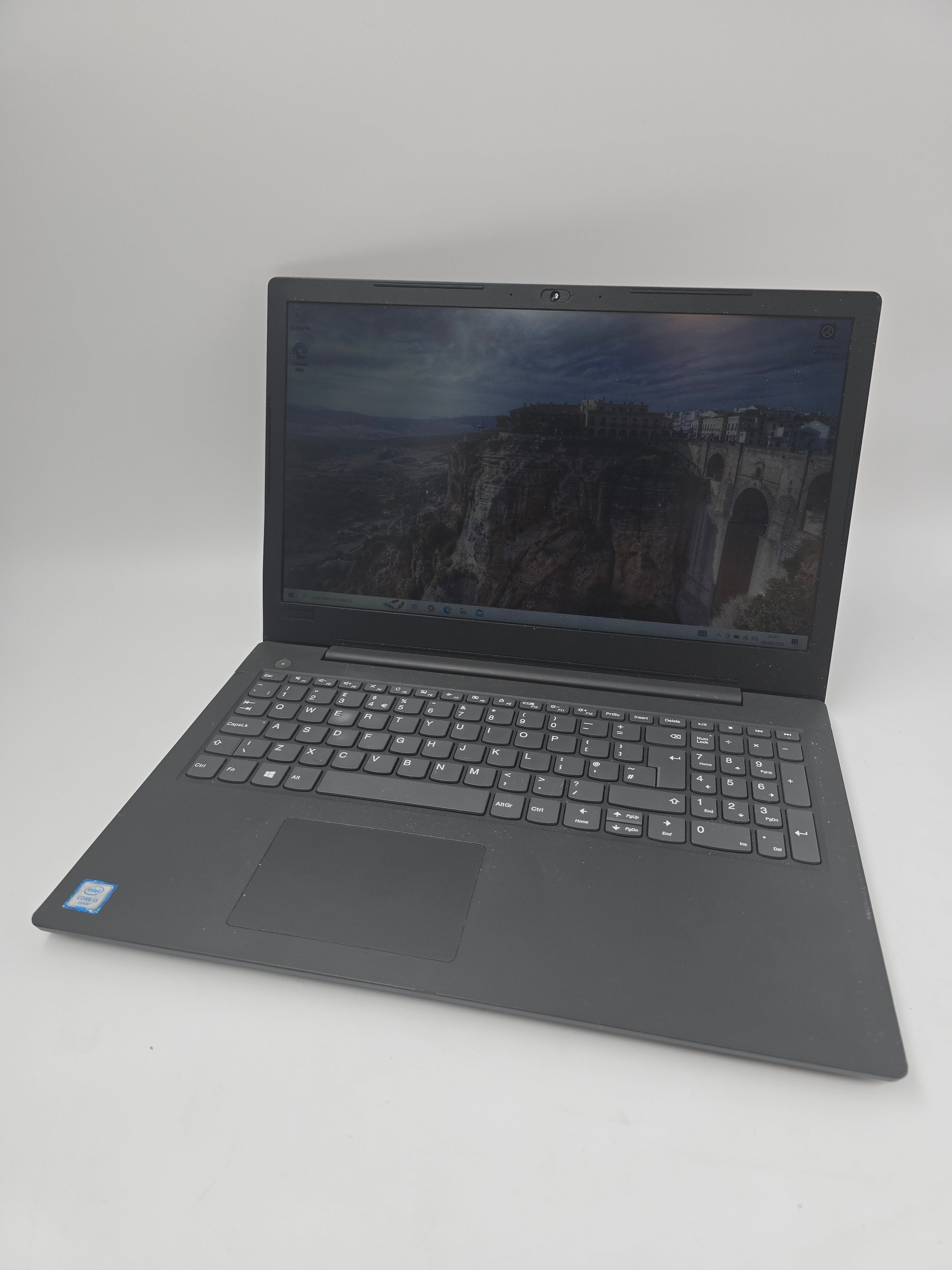 Lenovo Laptop V130-15LKB 15.6 Screen i3 6th Gen 4GB RAM 128GB SSD W10