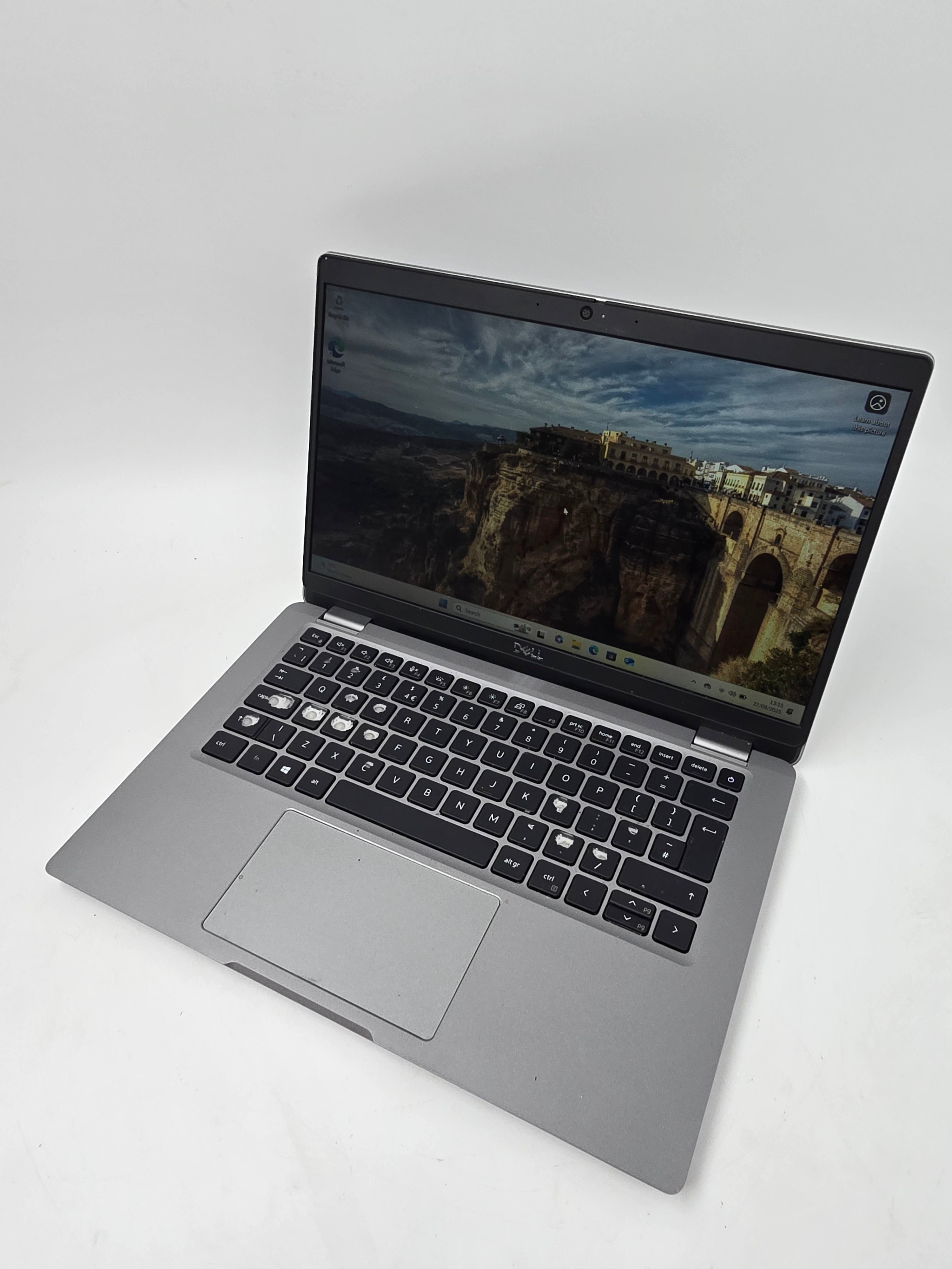 Dell Latitude 5320 13" Screen i5 11th Gen 8GB RAM 256GB SSD W11 Spares #15