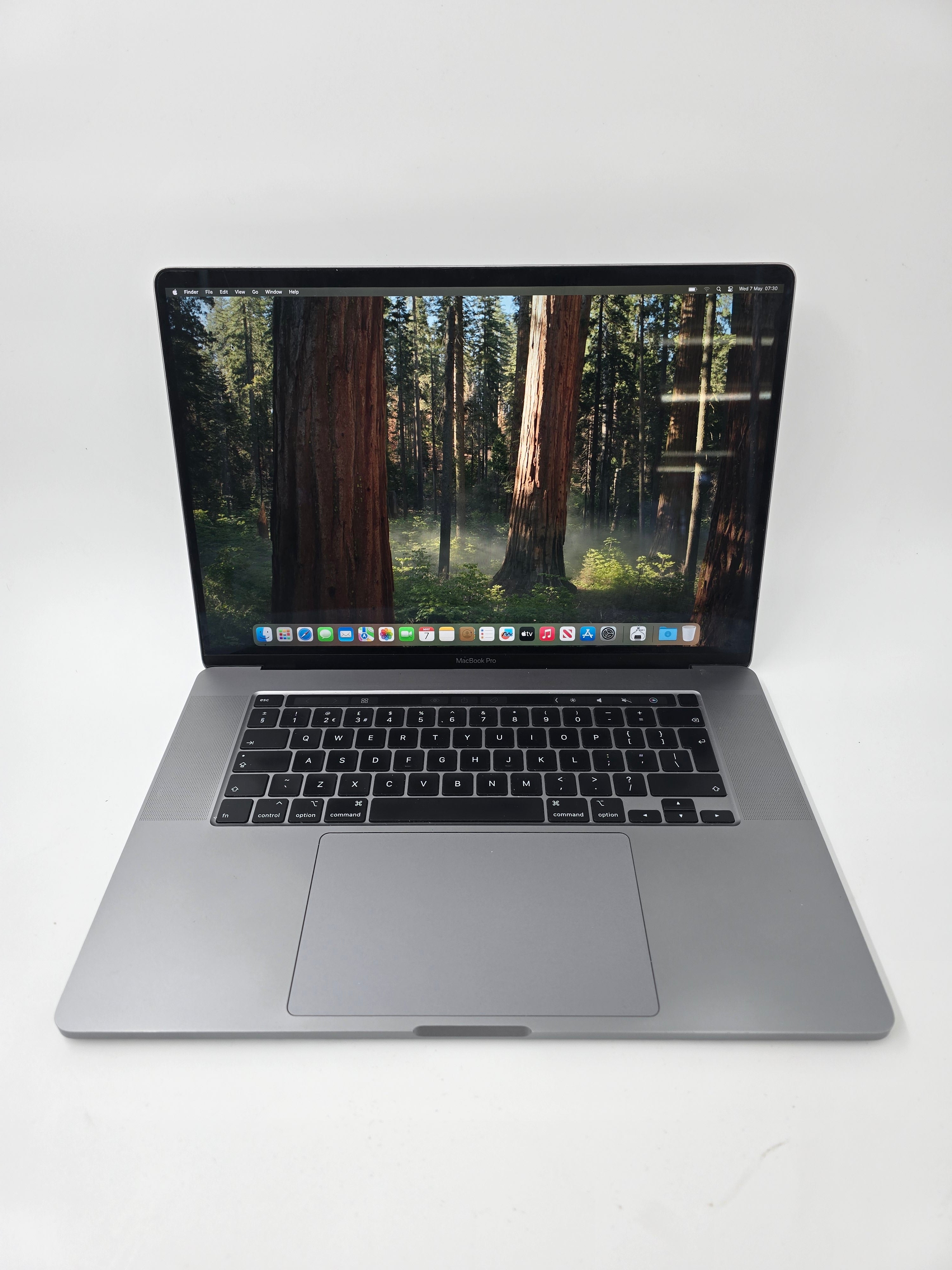 Apple MacBook Pro 2019 16" Touch Bar i7 9th Gen 16GB RAM 500GB SSD Sequoia