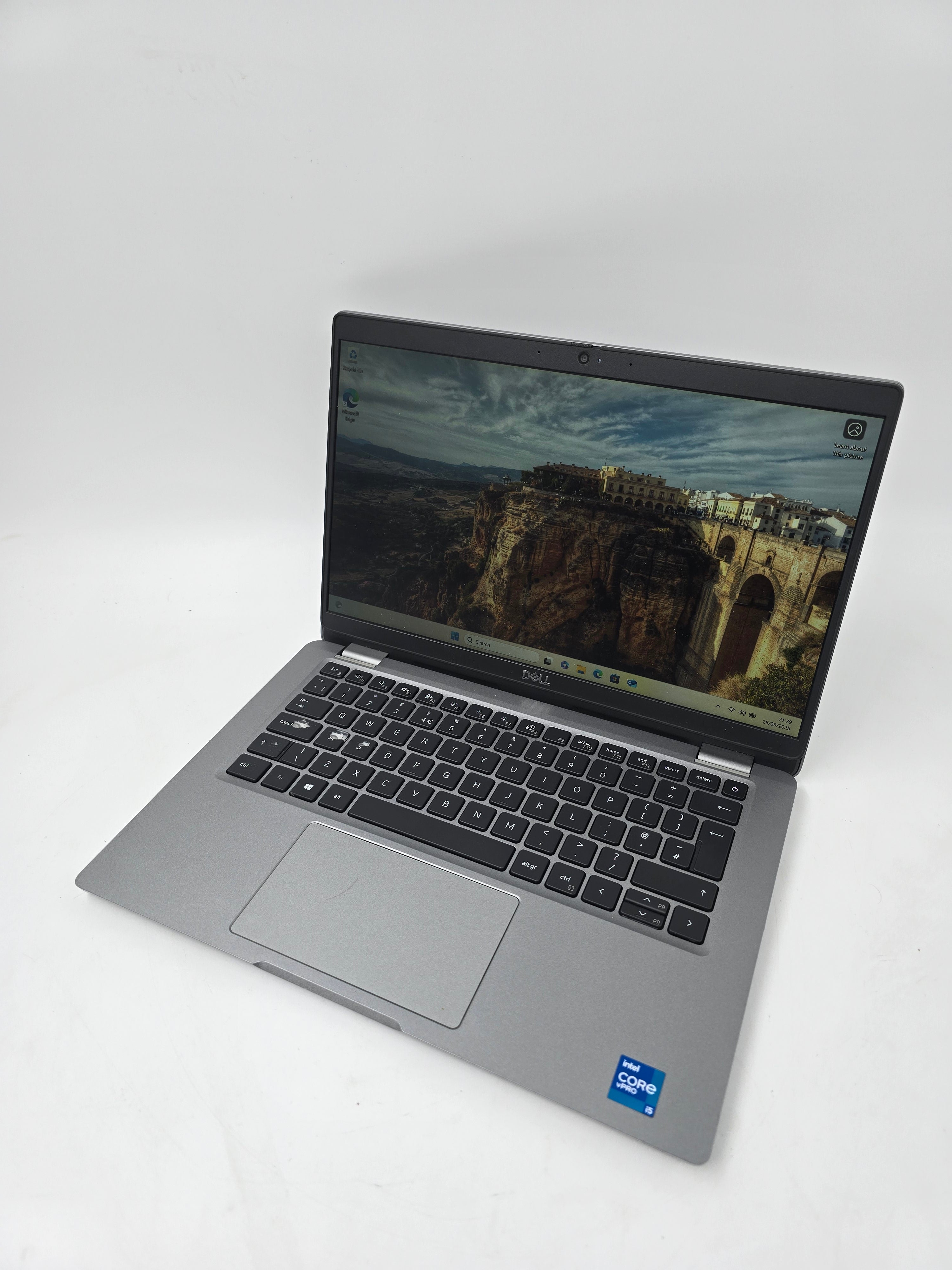 Dell Latitude 5320 13" Screen i5 11th Gen 8GB RAM 256GB SSD W11 Spares #2