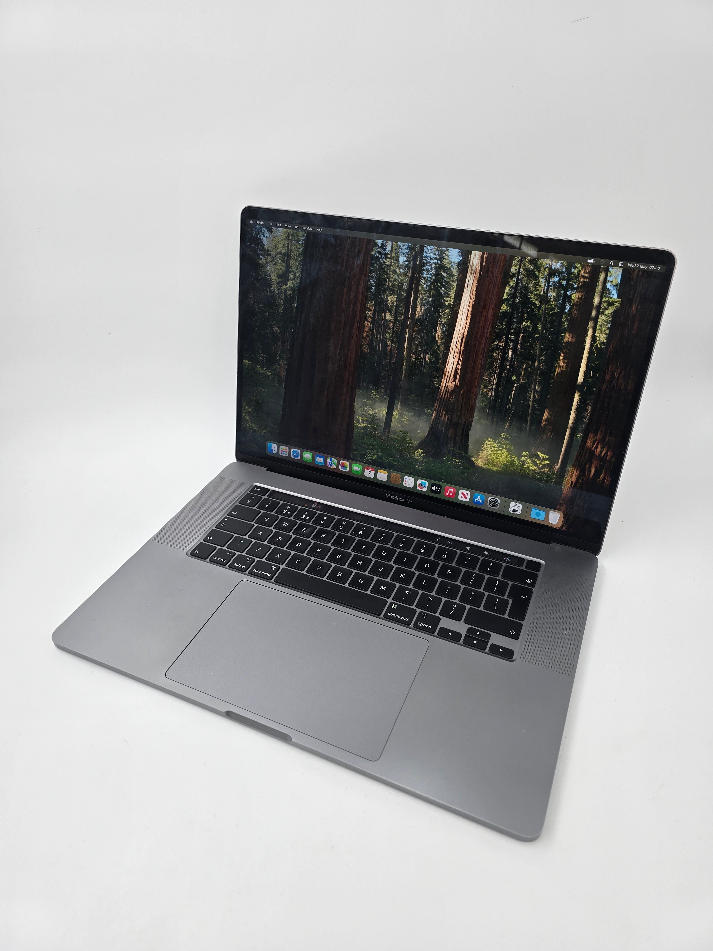 Apple MacBook Pro 2019 16" Touch Bar i7 9th Gen 16GB RAM 500GB SSD Sequoia