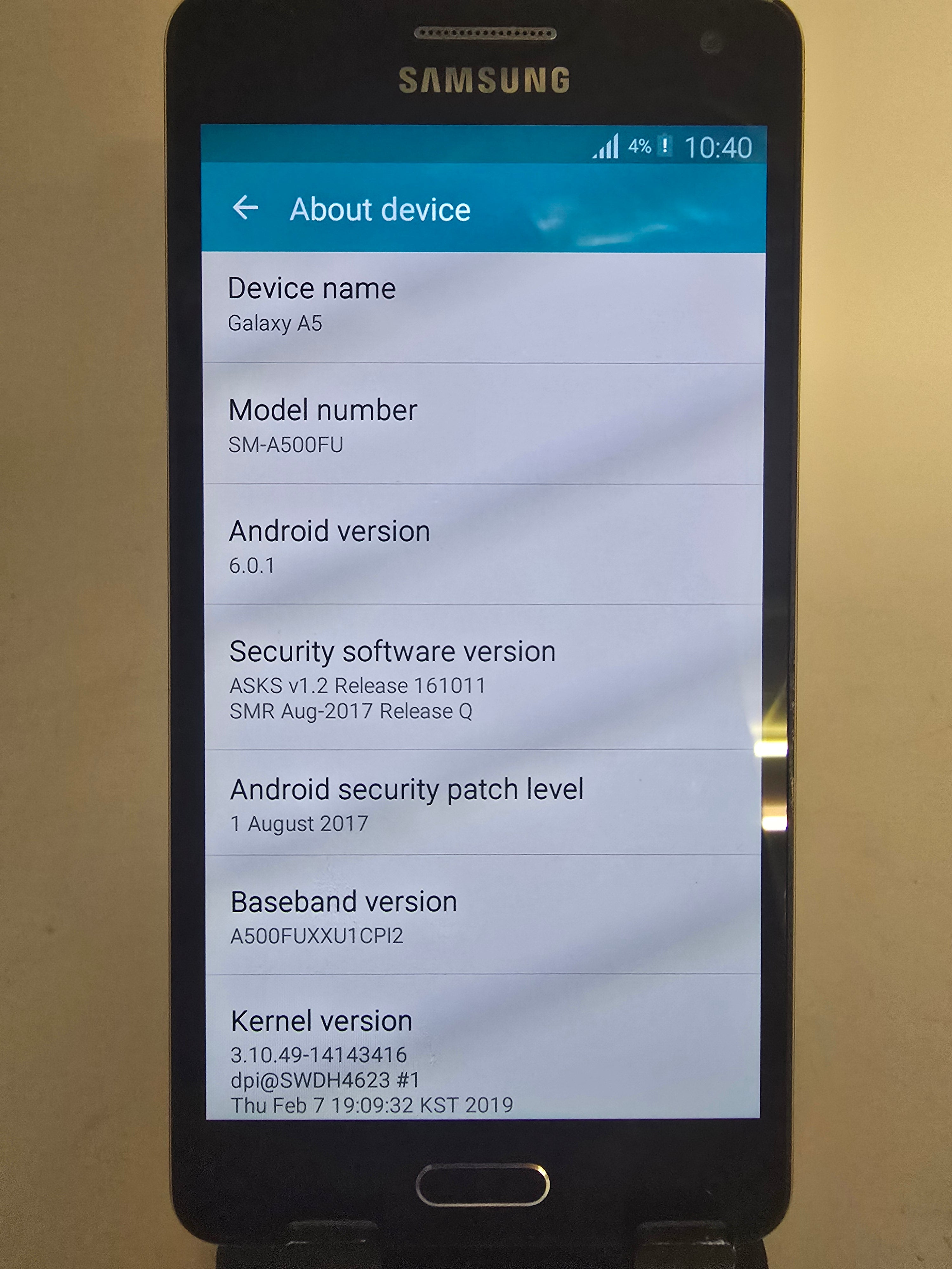 Samsung Galaxy A5 5.0" Screen 2014 16GB Storage Black Spares