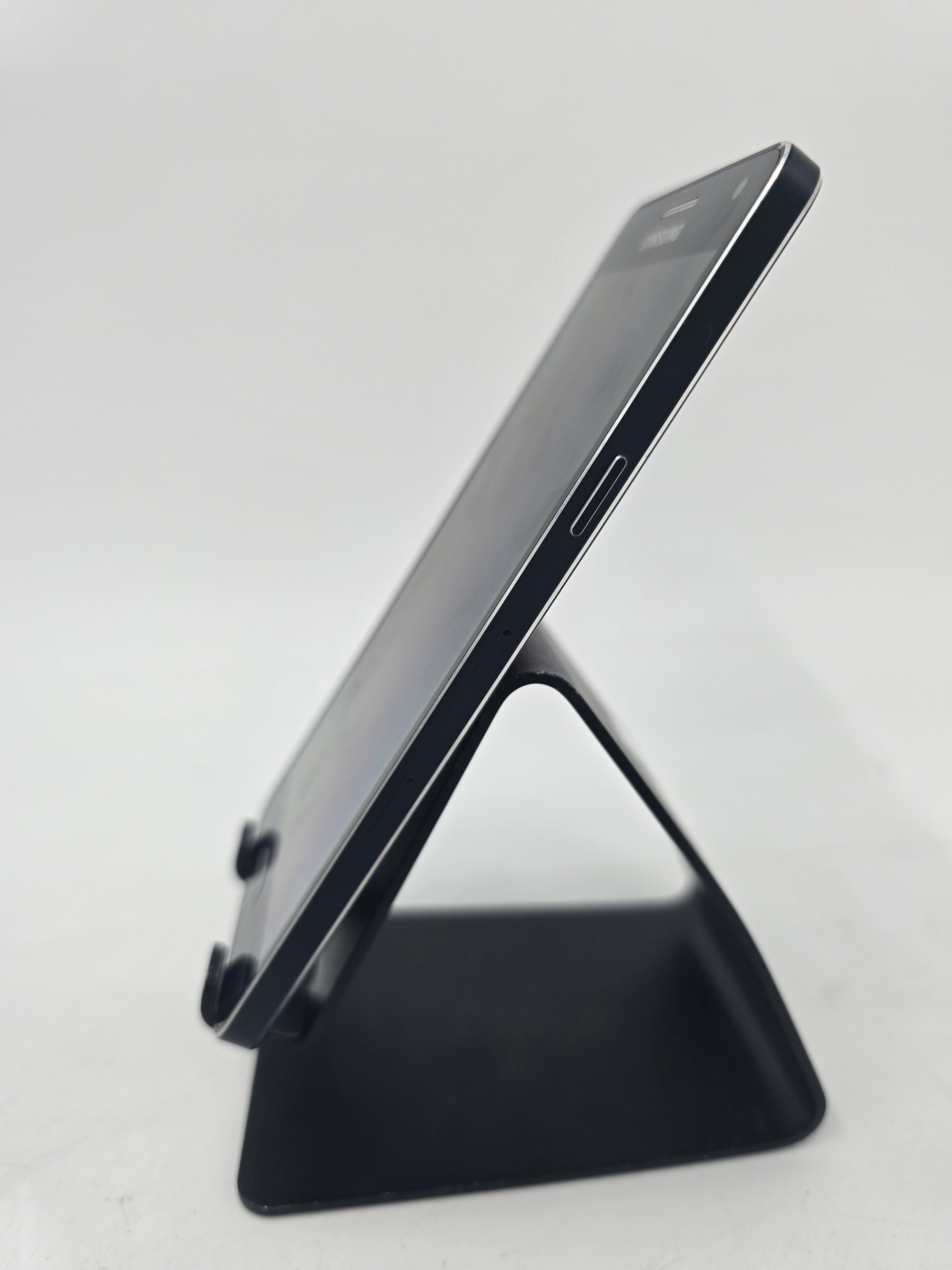 Samsung Galaxy A5 5.0" Screen 2014 16GB Storage Black Spares