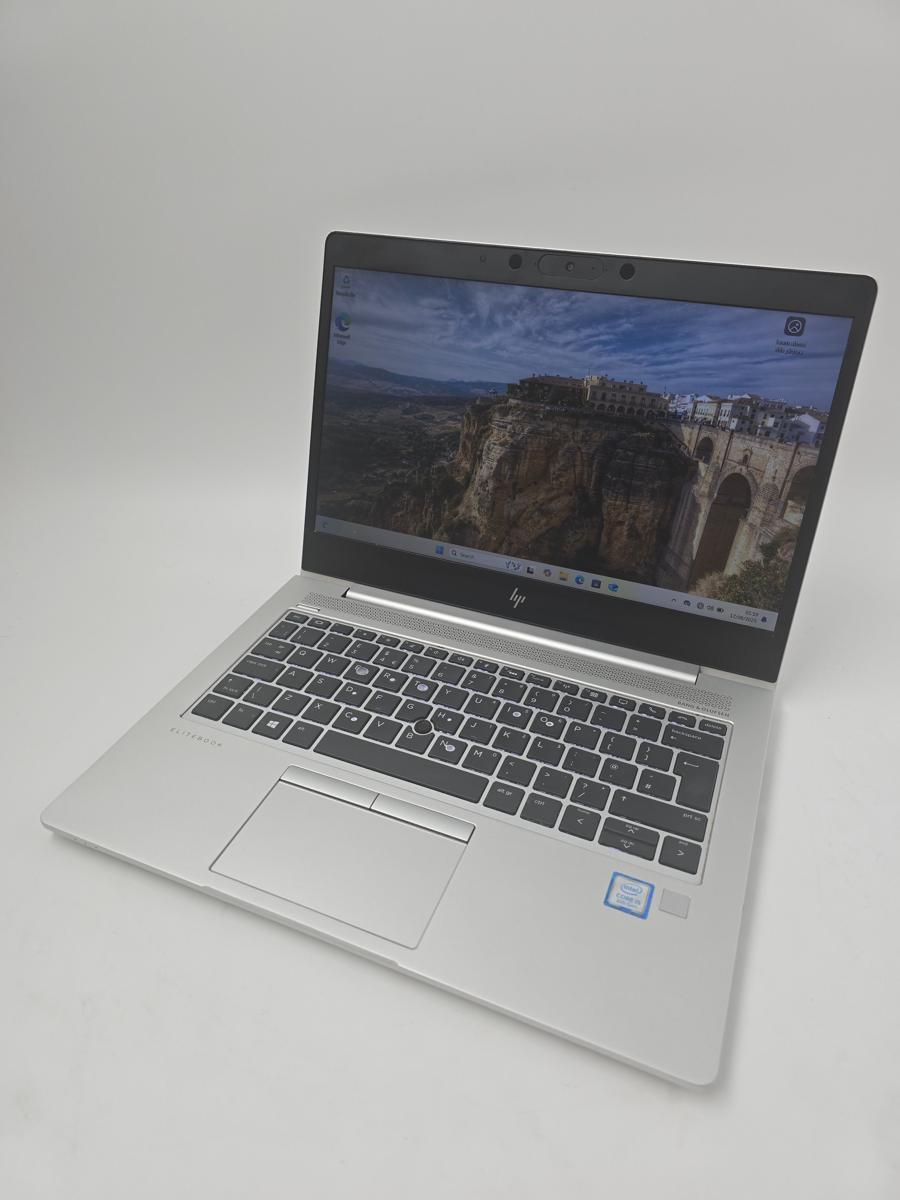 HP Laptop EliteBook 830 G6 13.3" Screen i5 8th Gen 8GB RAM 256GB SSD Windows 11