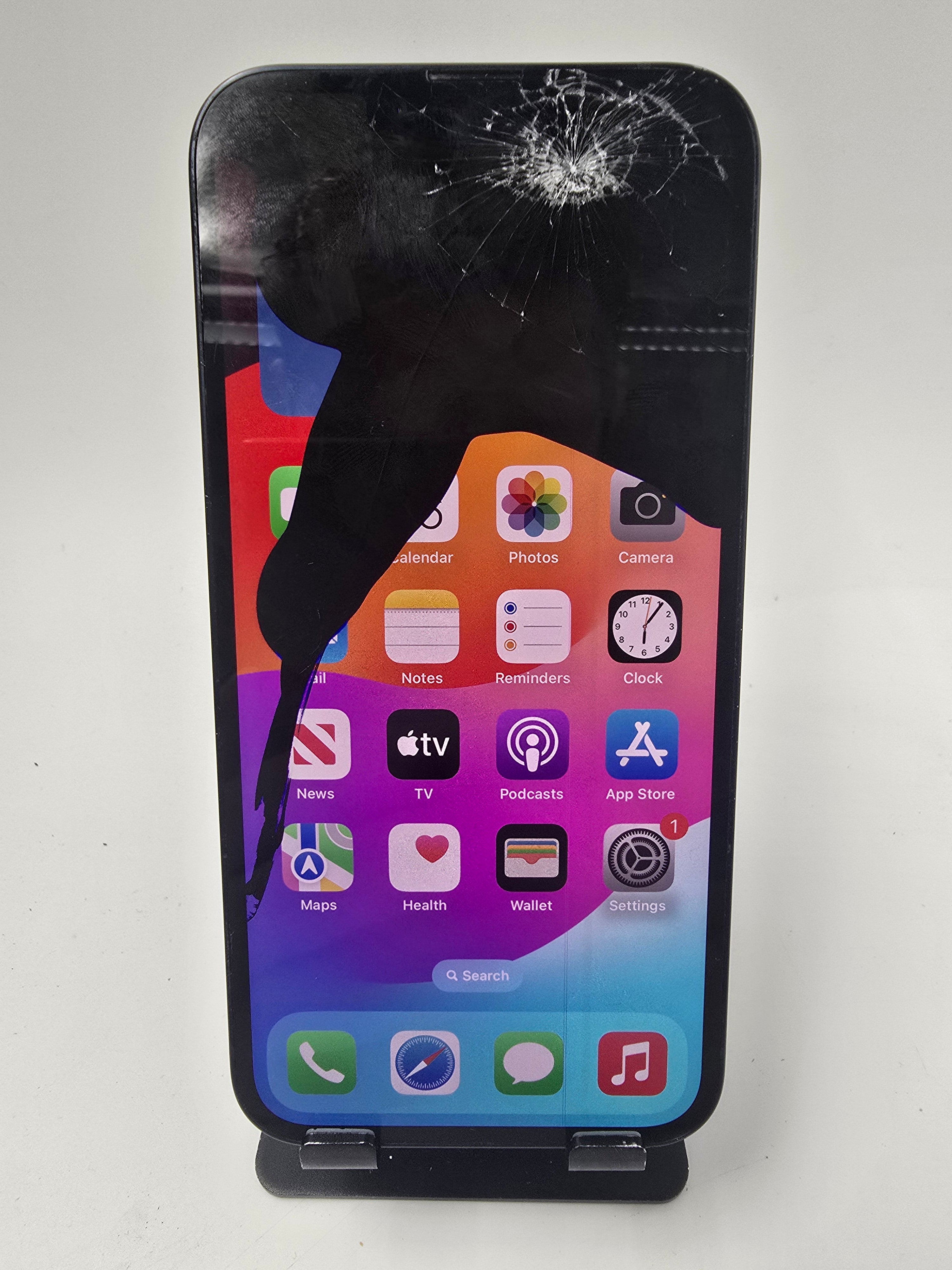 Apple iPhone 13 6.1" 128GB Storage Unlocked 97% Battery Health *Spares*