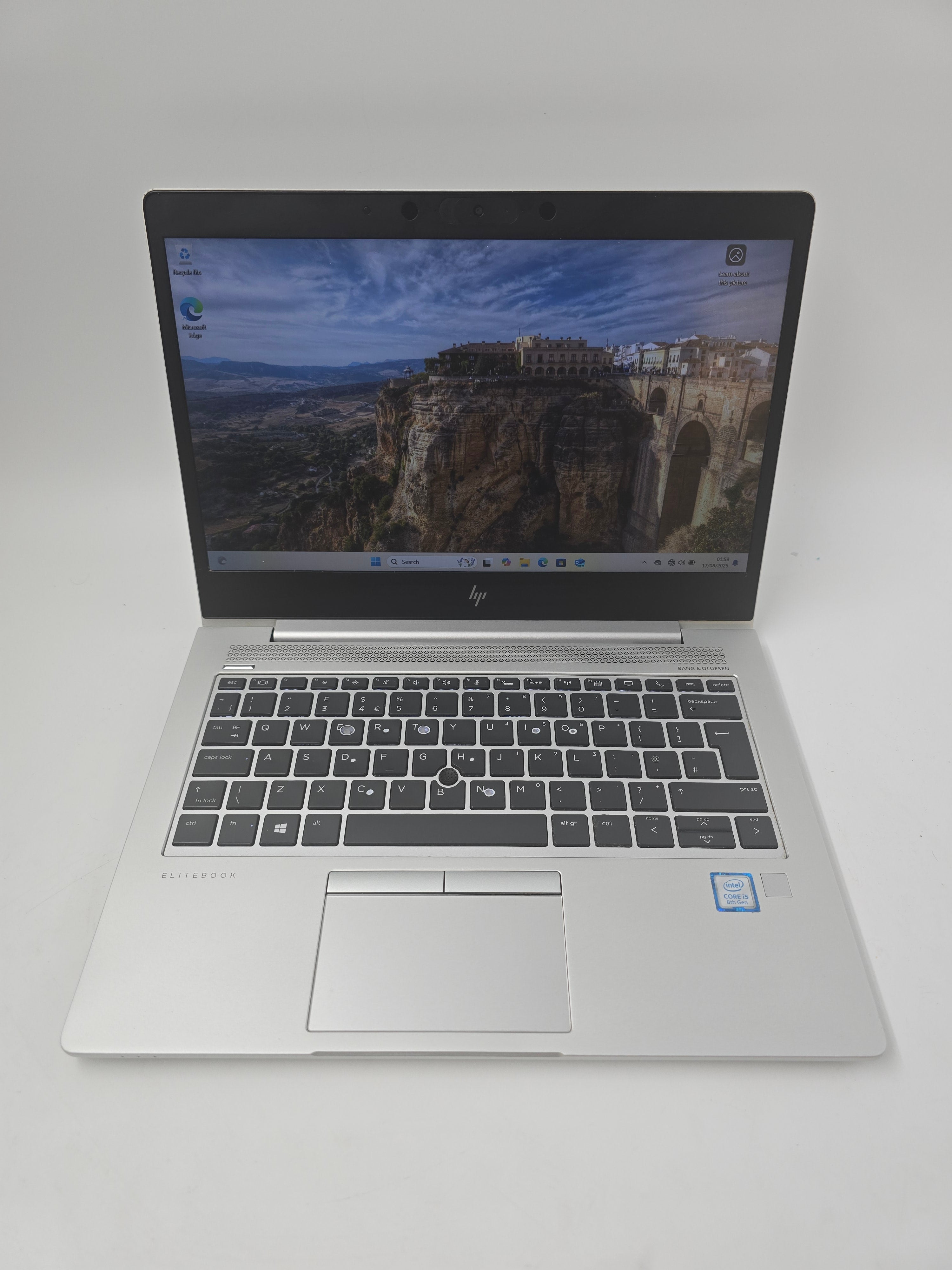 HP Laptop EliteBook 830 G6 13.3" Screen i5 8th Gen 8GB RAM 256GB SSD Windows 11