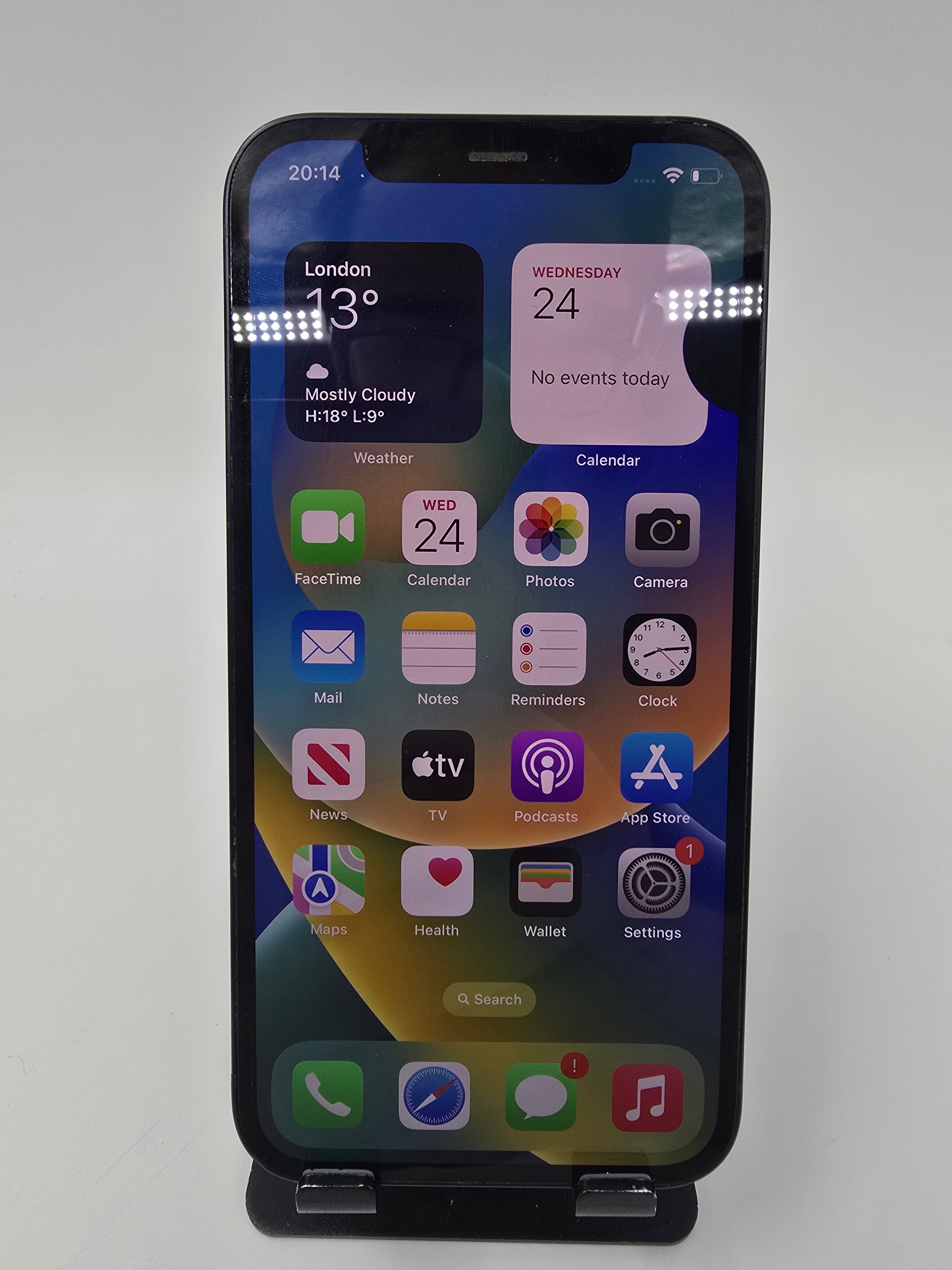 Apple iPhone 12 2020 6.1" 256GB Storage Black Unlocked 86% Battery Health Spares