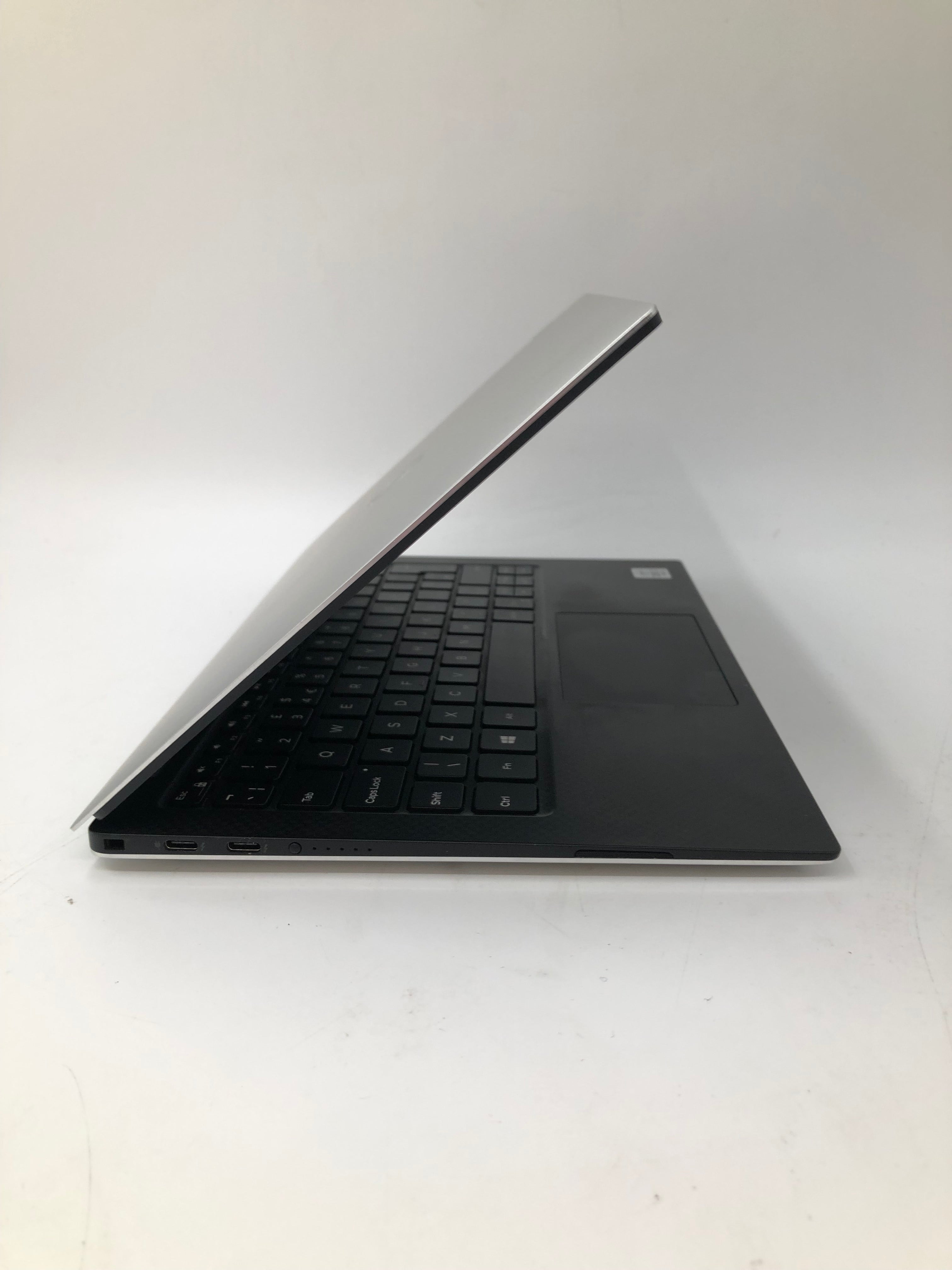 Dell XPS 13 7390 | 13" Screen | i7 10th Gen CPU | 16GB RAM | 512GB SSD | W11