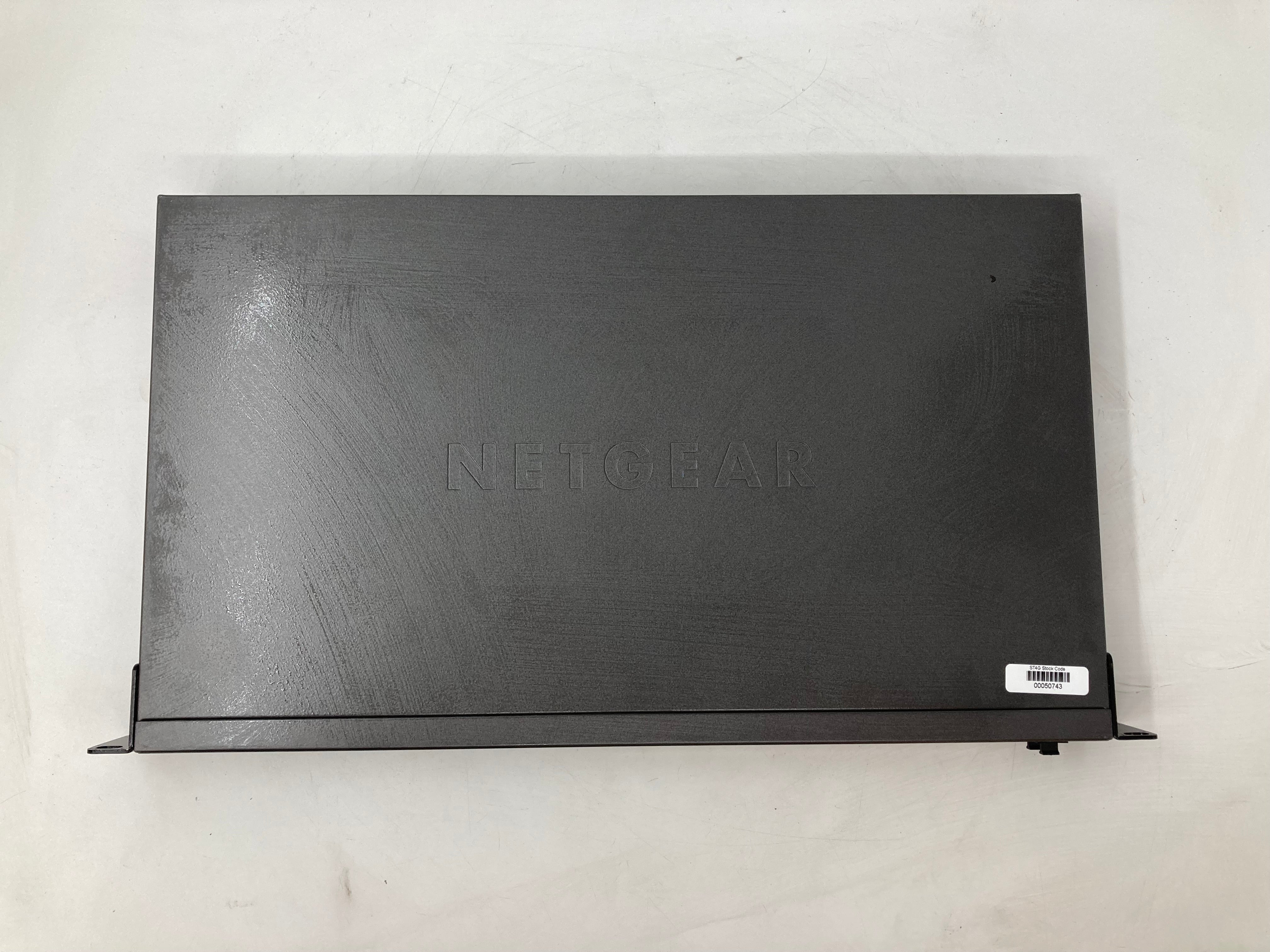 Netgear ProSafe S3300-28X-POE+ 28-Port Gigabit Stackable Smart Switch #4