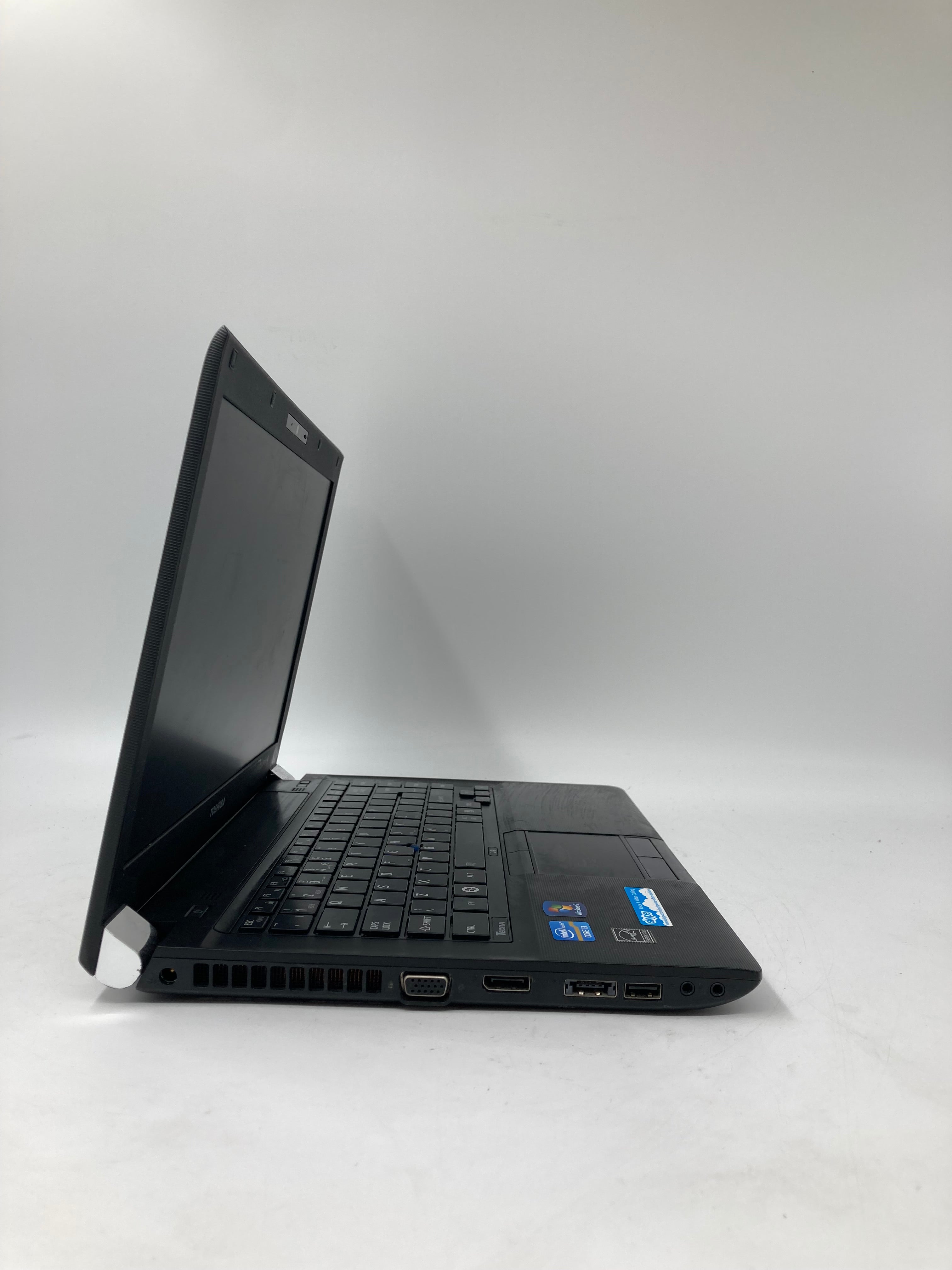 Toshiba Laptop Tecra R840-15J 14" i3 2nd Gen 2GB RAM No HDD No OS Batch of 2