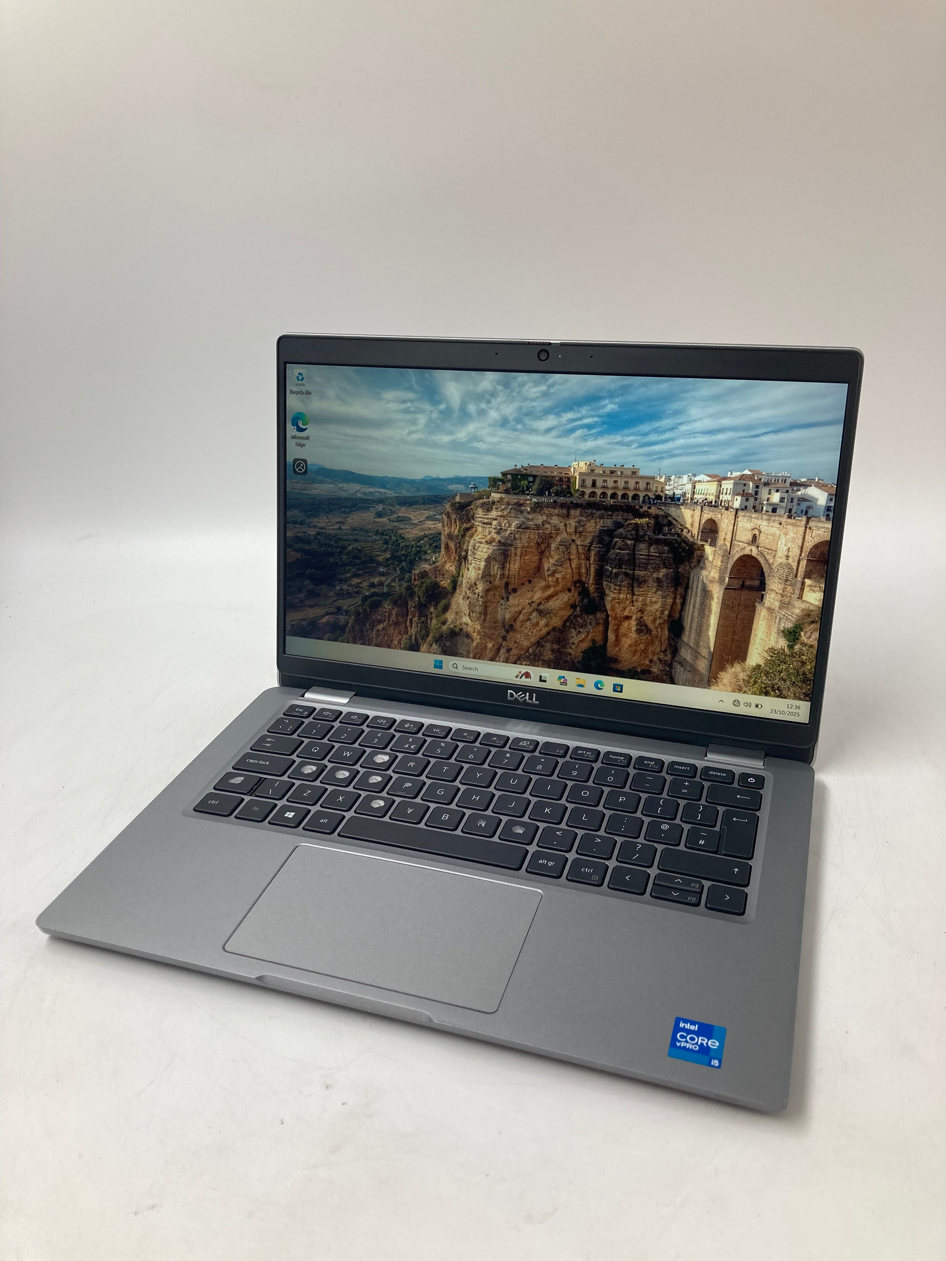 Dell Laptop Latitude 5320 13" i5 11th Gen 8GB RAM  256GB SSD W11 #14