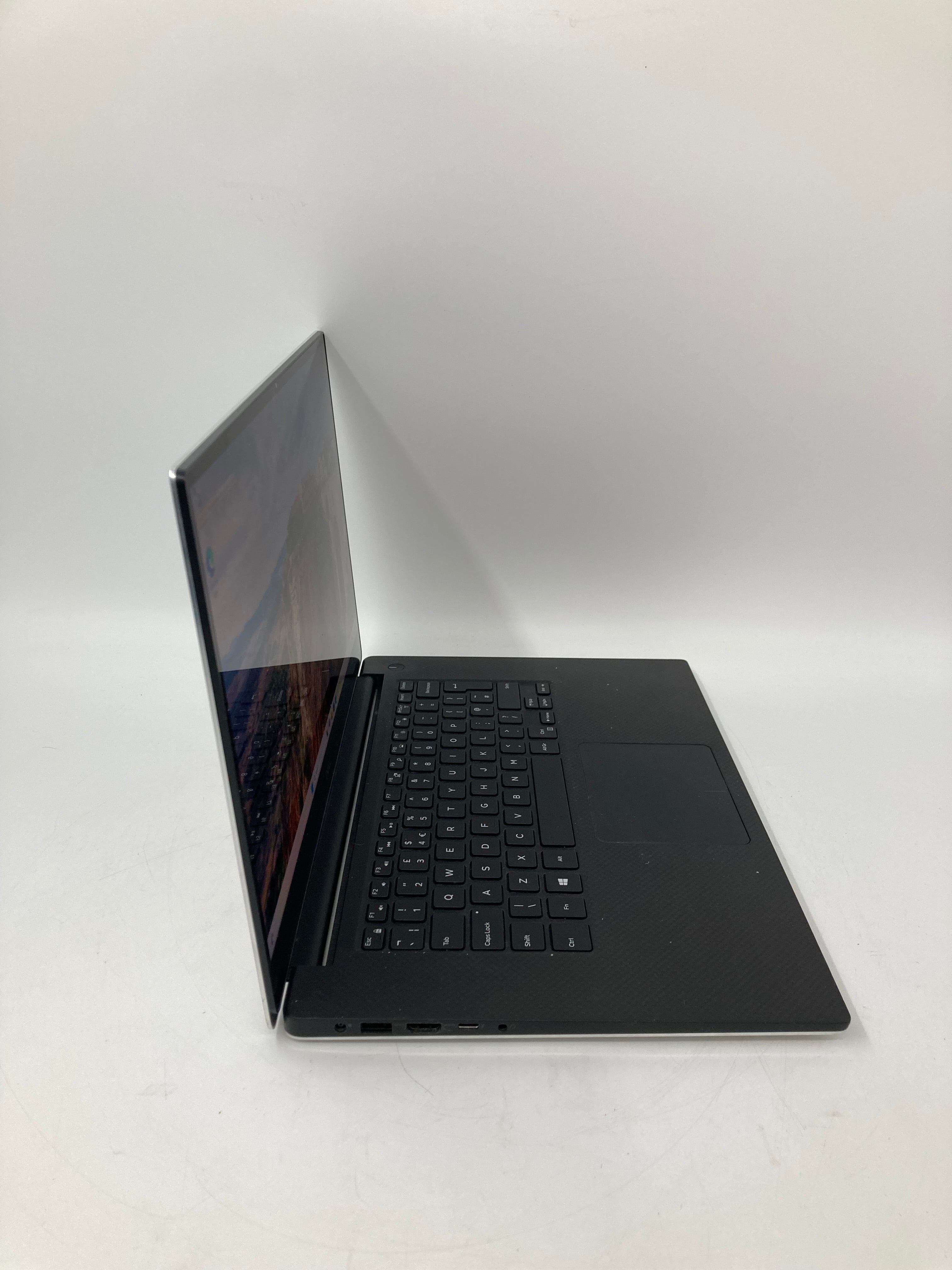 Dell Precision 5540 15" TouchScreen i9 9th Gen 32GB RAM 1TB W11 Quadro T2000