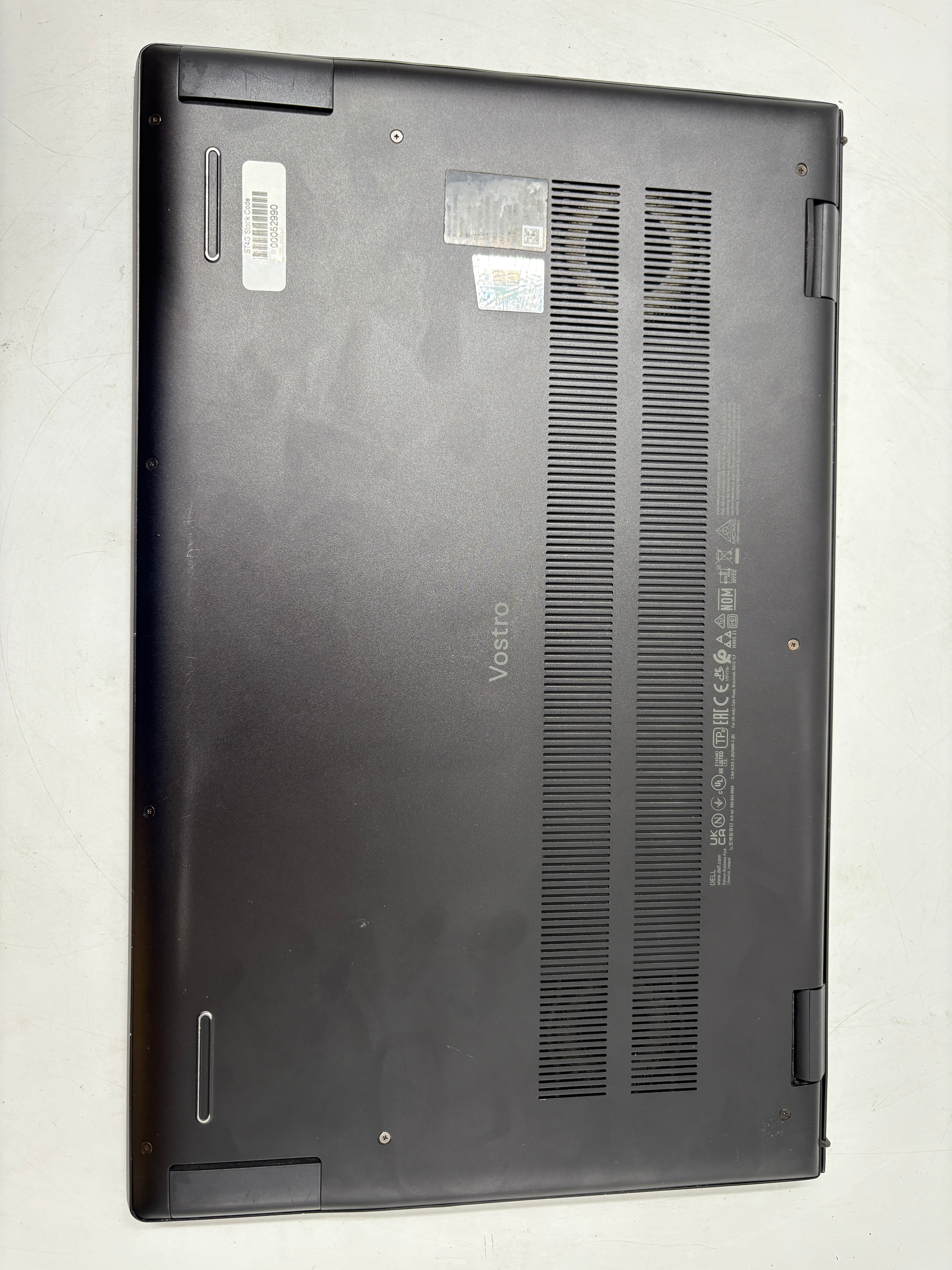 Dell Vostro 7510 15.6" Screen i7 11th Gen 16GB RAM 1TB SSD RTX 3050 W11