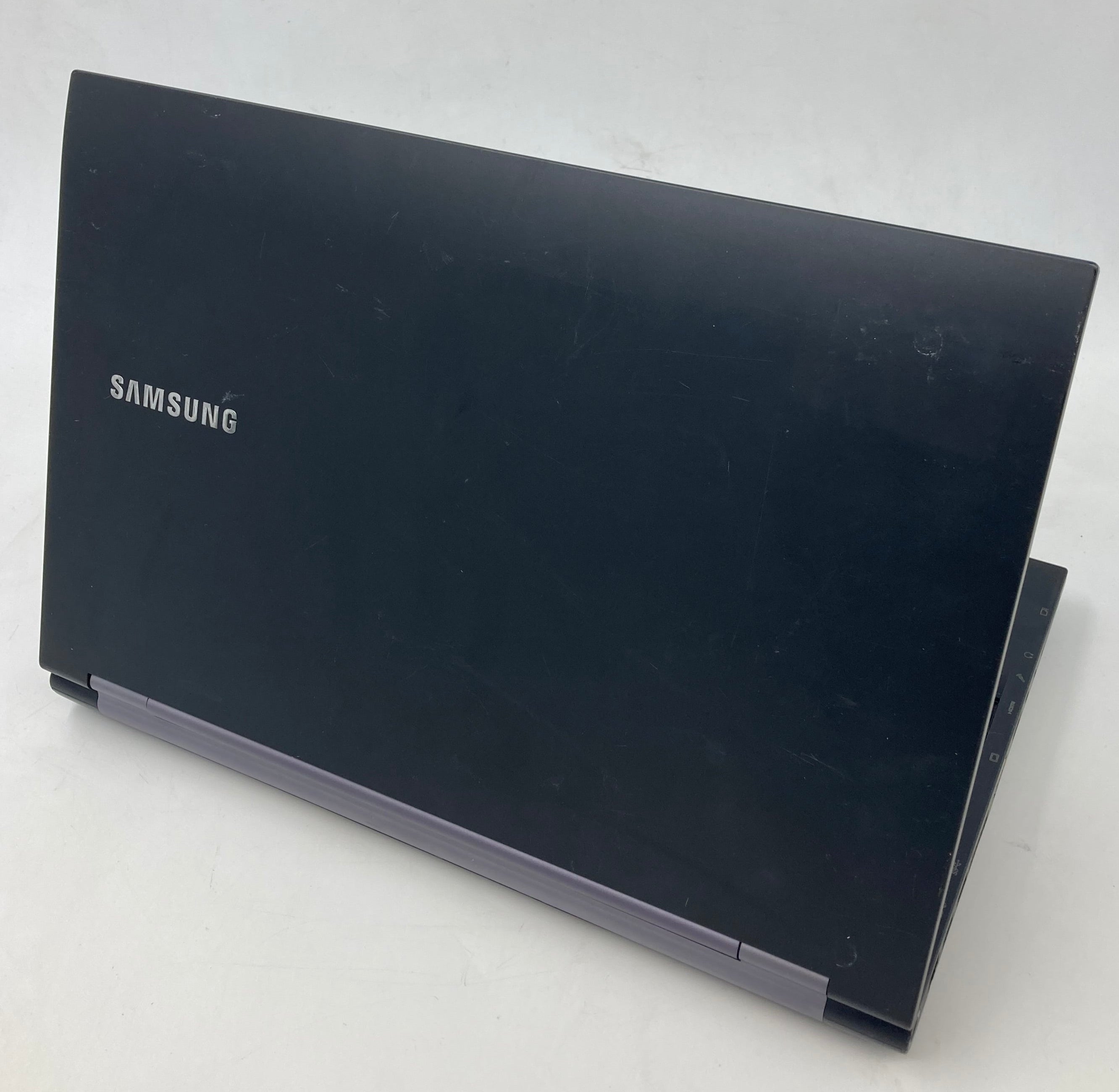 Samsung Laptop NP400B5C NoteBook 400B 15.6" i5 3rd Gen 4GB RAM No HDD *Spares*