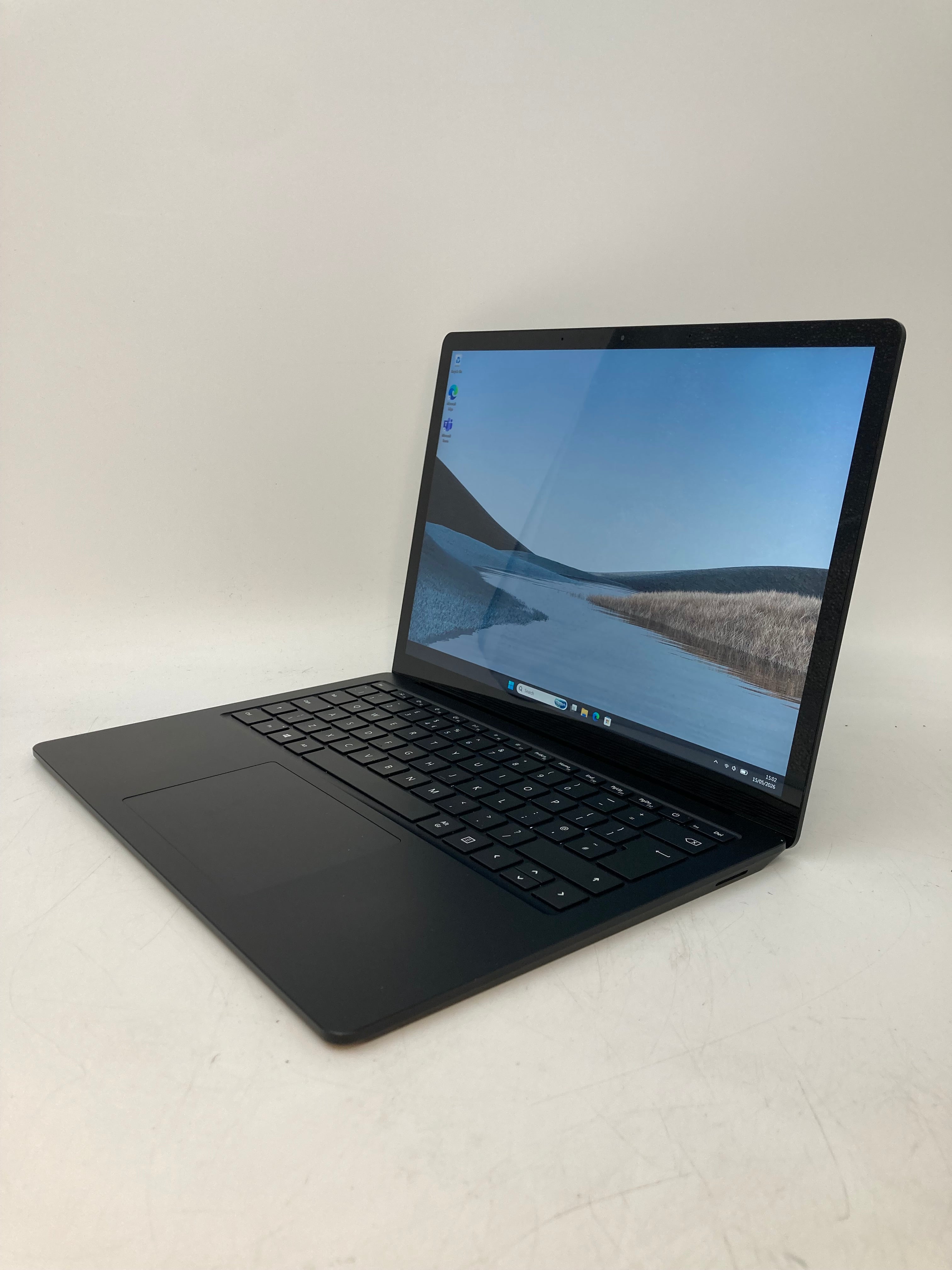 Microsoft Surface Laptop 4 | 13.5" 2K Touchscreen | i5 11th Gen | 8GB RAM | 256GB SSD | W11 Pro