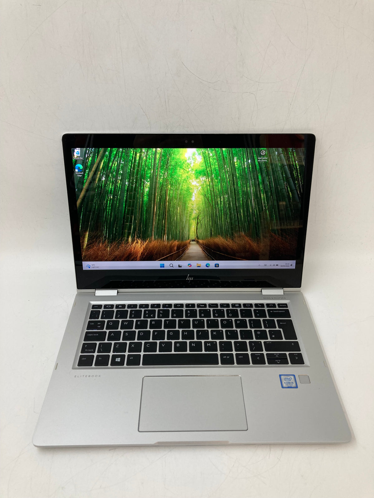 HP EliteBook x360 1030 G2 | 13.3" FHD | i5 7th Gen | 8GB RAM | 256GB SSD | W11 Pro | HP SureView