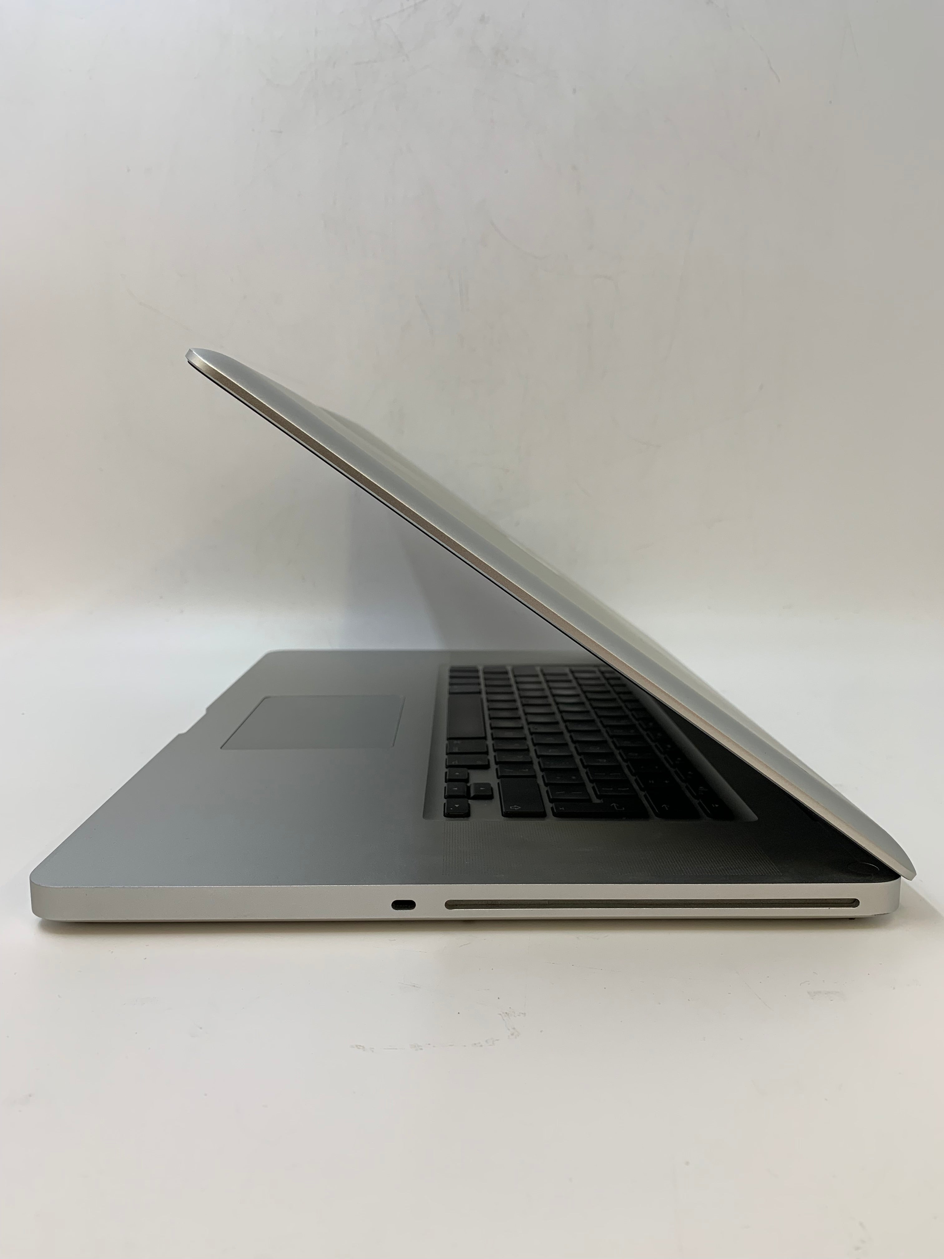 Apple MacBook Pro M2010 | 17" WUXGA | Intel Core i5 | 4GB RAM | 500 HDD | macOS