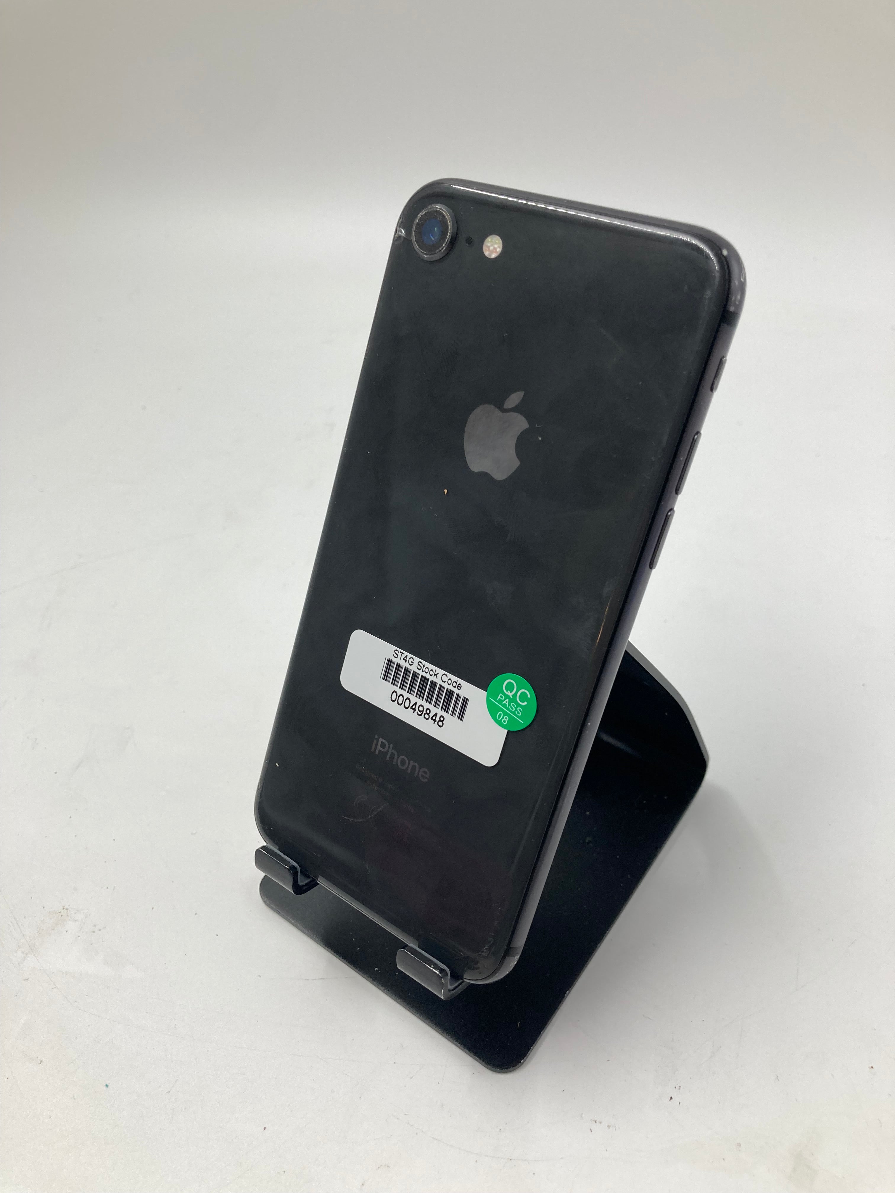 Apple iPhone 7 A1778 8 A1905 32GB 64GB Black Grey Lot of 6