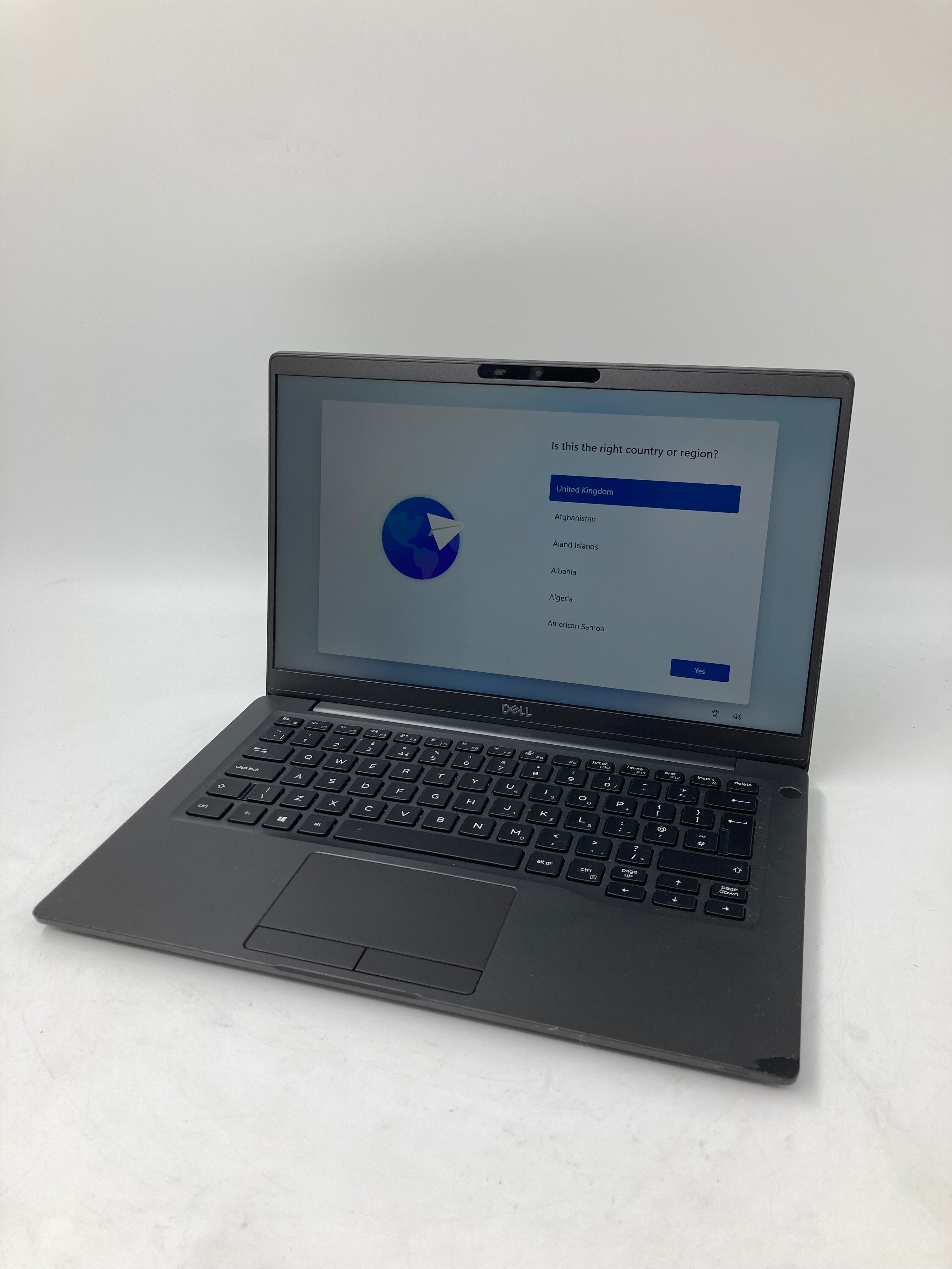 Dell Laptop Latitude 7400 14" i7 8th Gen 16GB RAM 256GB SSD W11