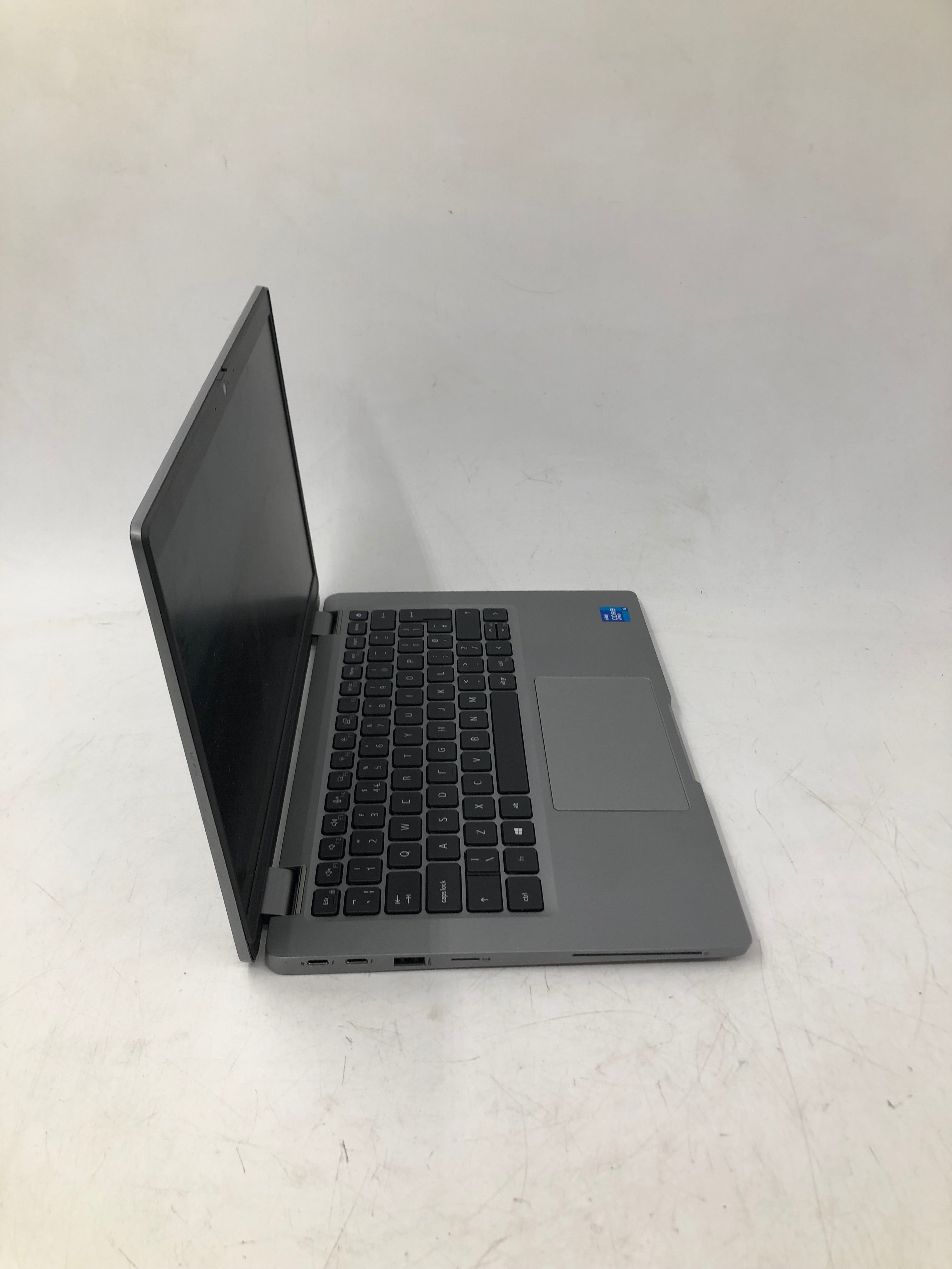 Dell Latitude 5320 13" Screen i5 11th Gen 8GB RAM 256GB SSD W11