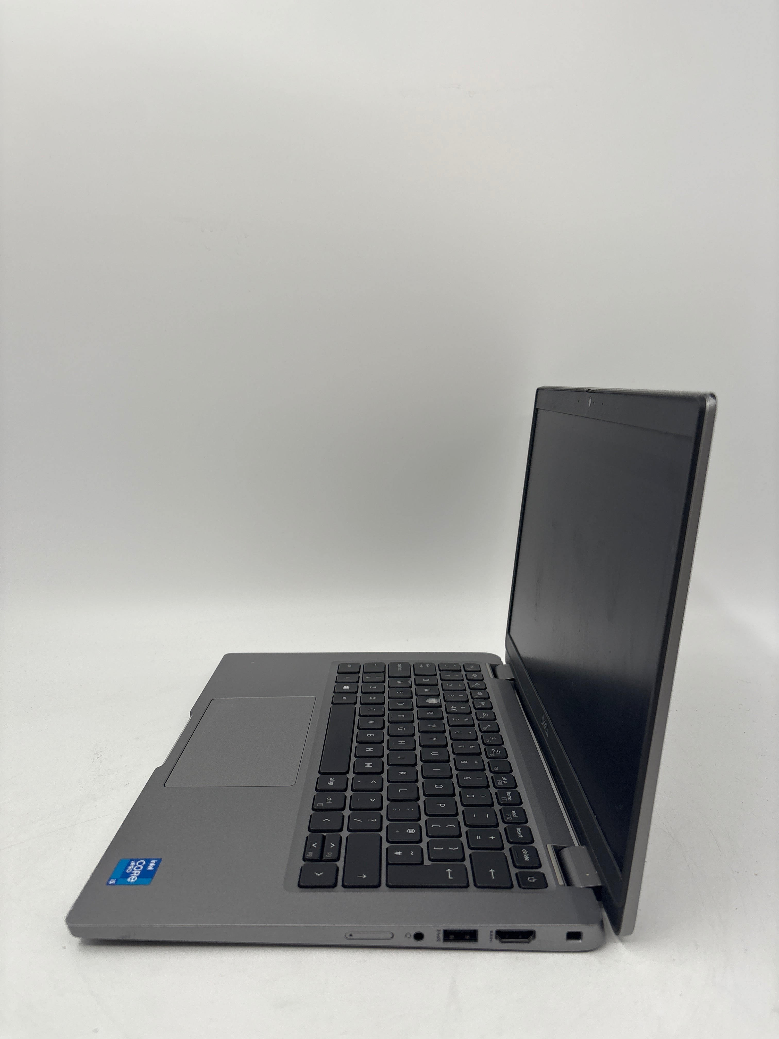 Dell Laptop Latitude 5320 13.3" Screen i5 11th Gen 8GB RAM 256GB SSD W11