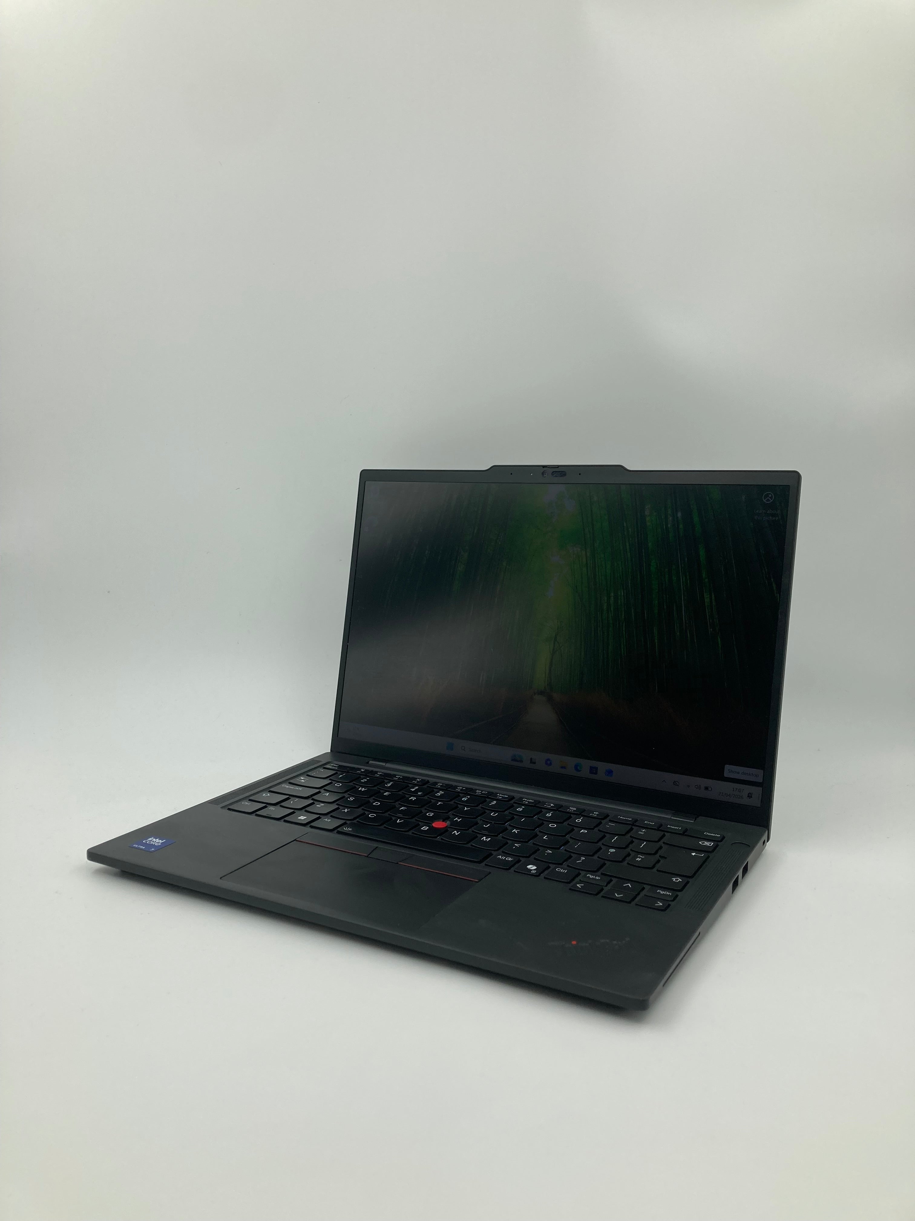 Lenovo Thinkpad T14S Gen 6 | 14" FHD+ | Intel Ultra 7 265U | 32GB RAM | 1TB SSD | W11 | Grade A