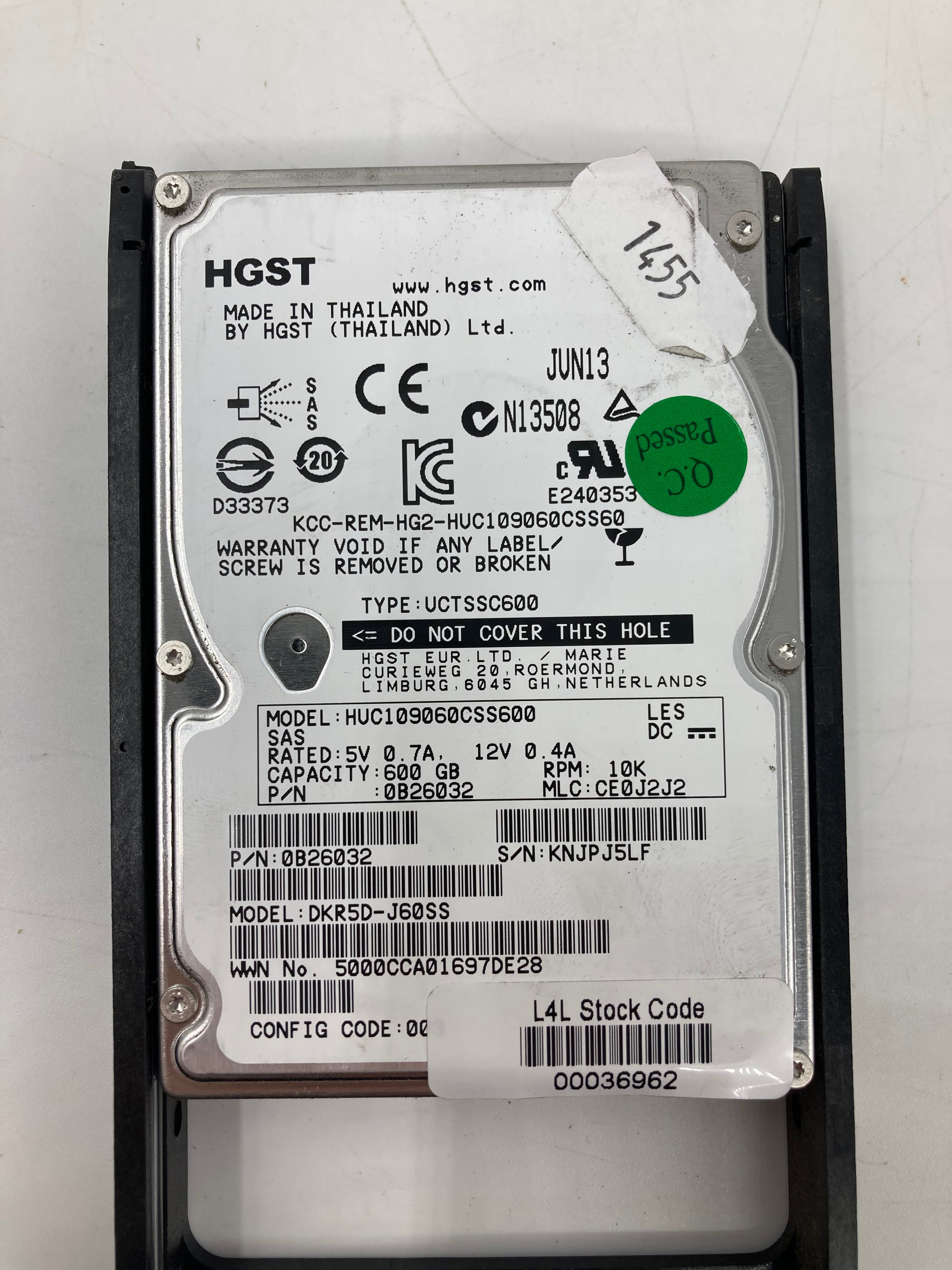Batch of 26 HGST 2.5" 600GB SAS Hard Disk Drives 10K RPM - Mixed Models