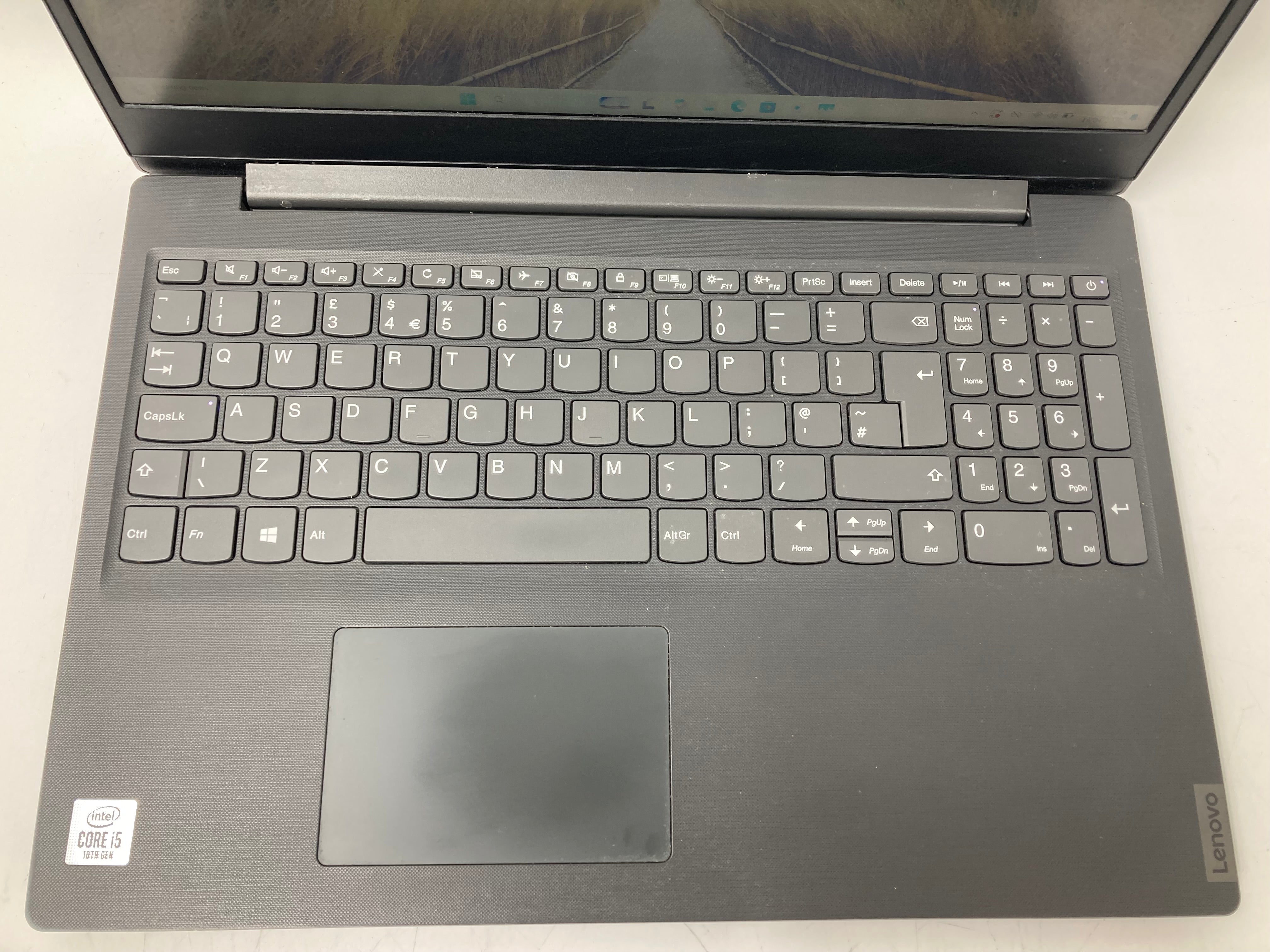 Lenovo V15-IIL | 15.6" FHD | i5 10th Gen CPU | 8GB RAM | 256GB SSD | W11 | Grade B