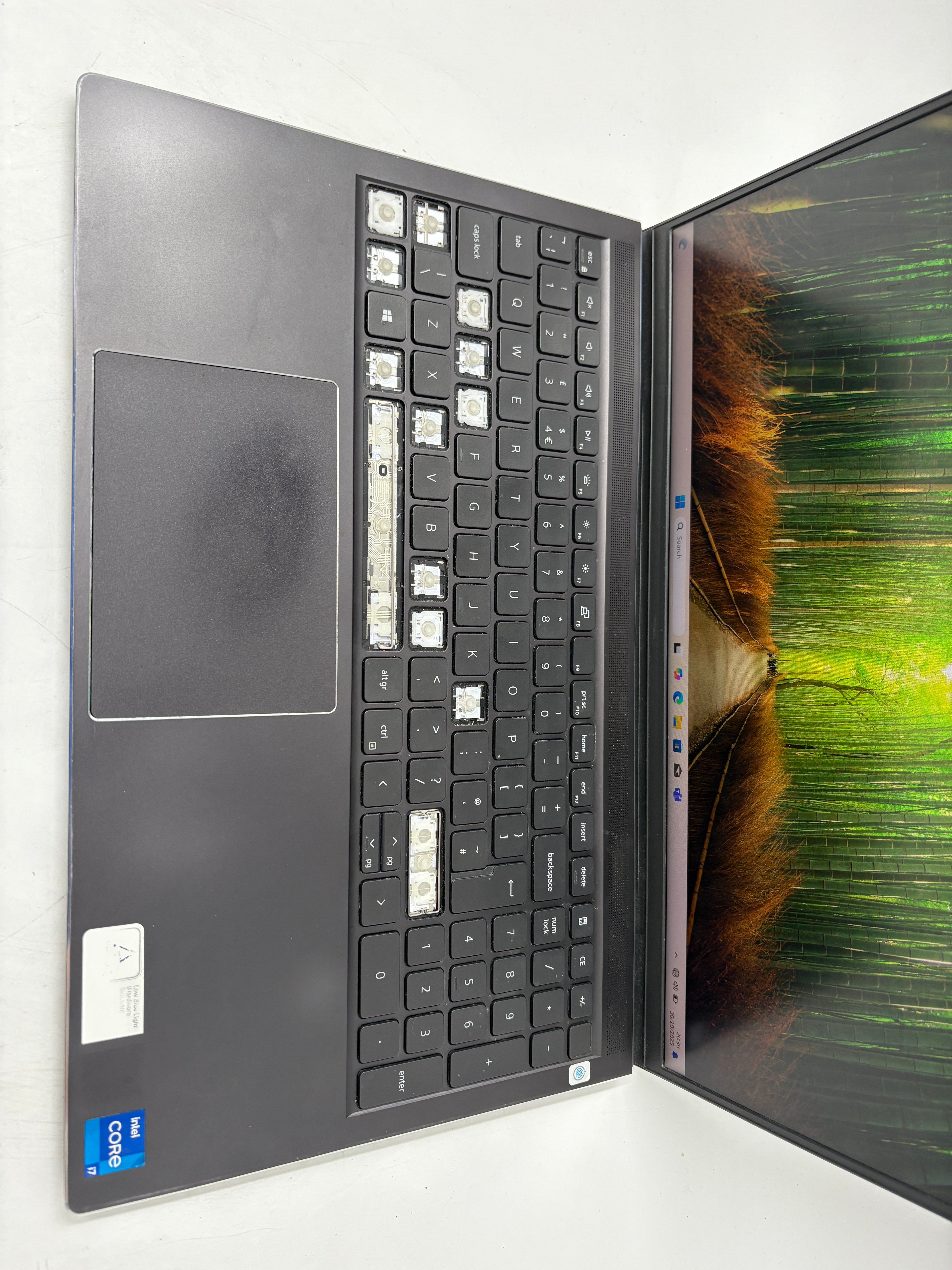 Dell Vostro 7510 15.6" Screen i7 11th Gen 16GB RAM 1TB SSD RTX 3050 W11