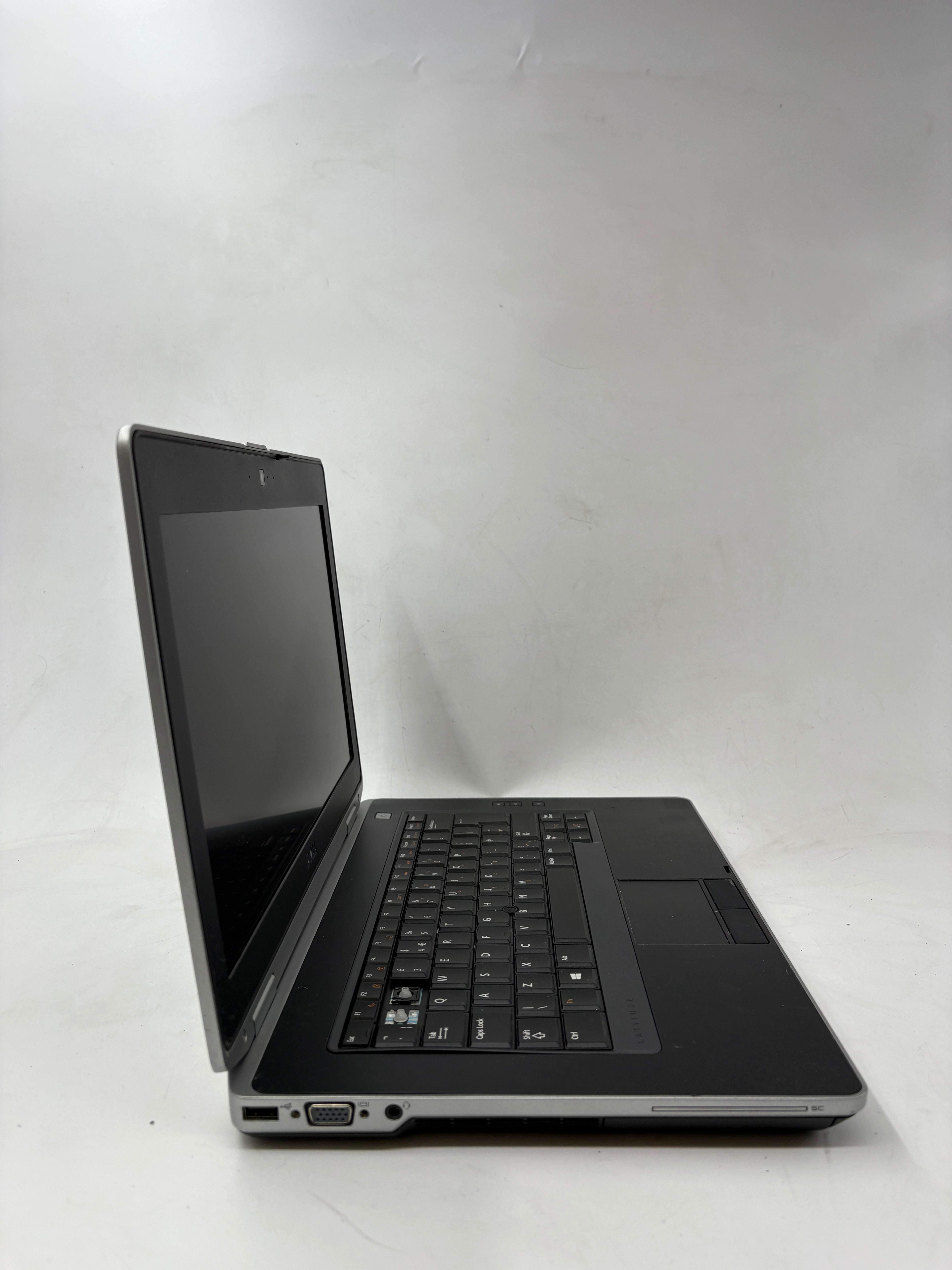 Dell Laptop Latitude E6430 14" Screen i5 3rd Gen NO RAM NO HDD NO OS *Spares*