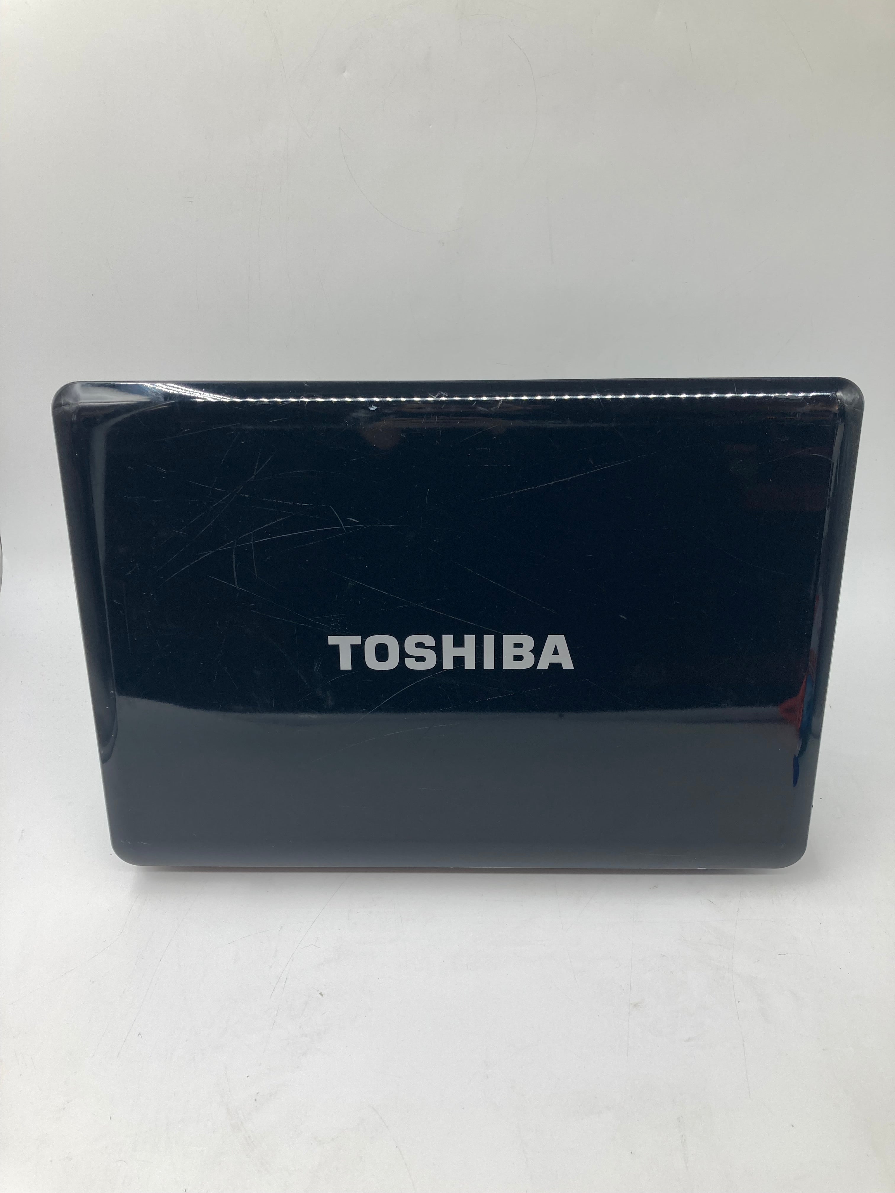 Toshiba Satellite A350D Spares: AMD CPU, 4GB RAM, 16" HD Screen (No SSD/No OS)