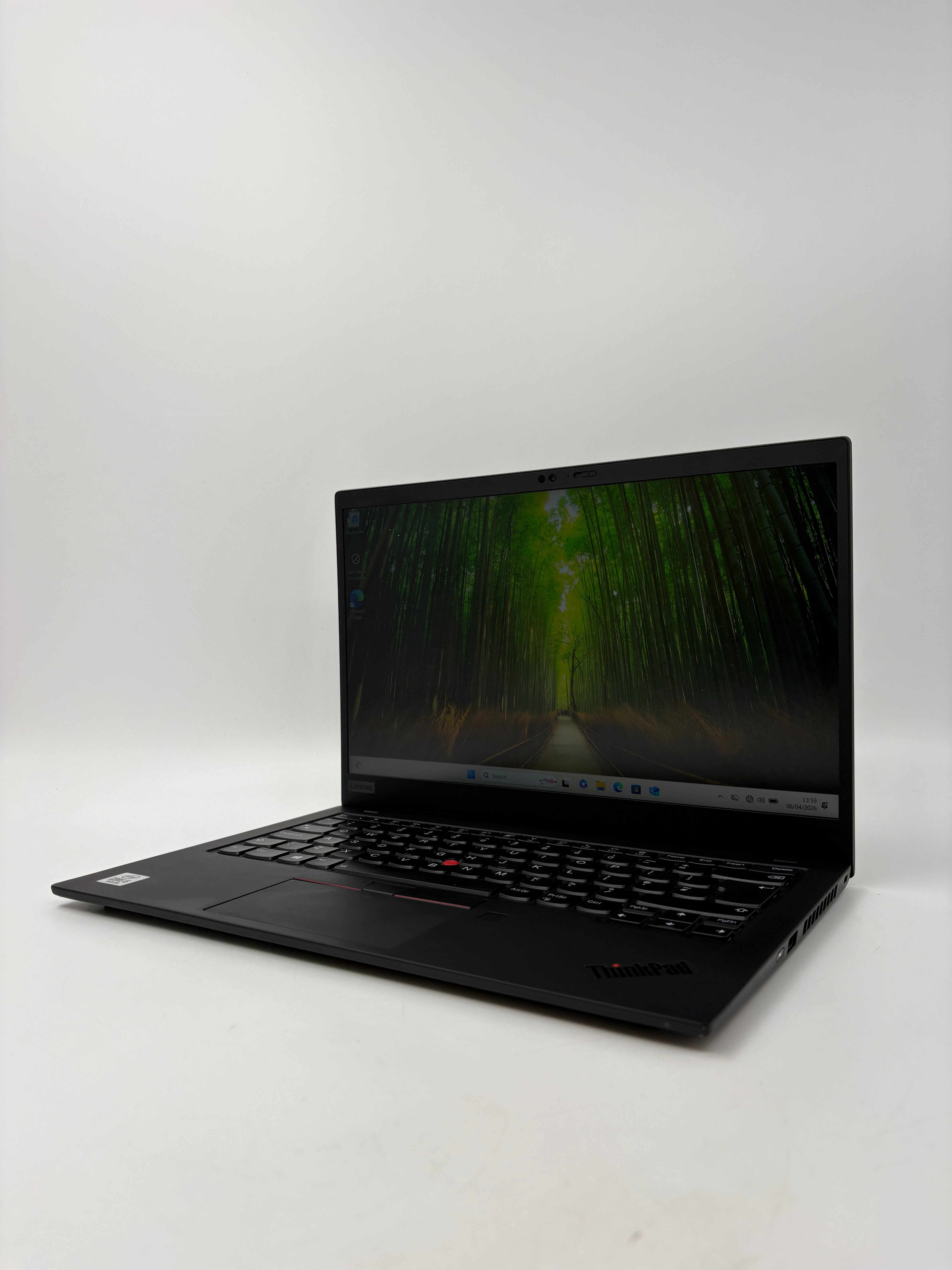 Lenovo ThinkPad X1 Carbon G8 | 14" FHD | i5 10th Gen | 8GB RAM | 256GB SSD | W11 | Grade B