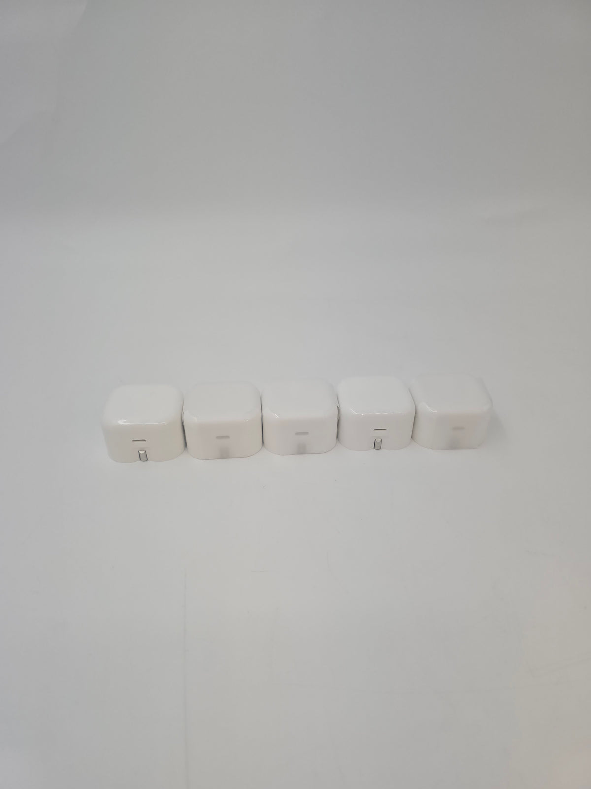 Apple Genuine 20W USB-C Power Adapter UK Lot of Five