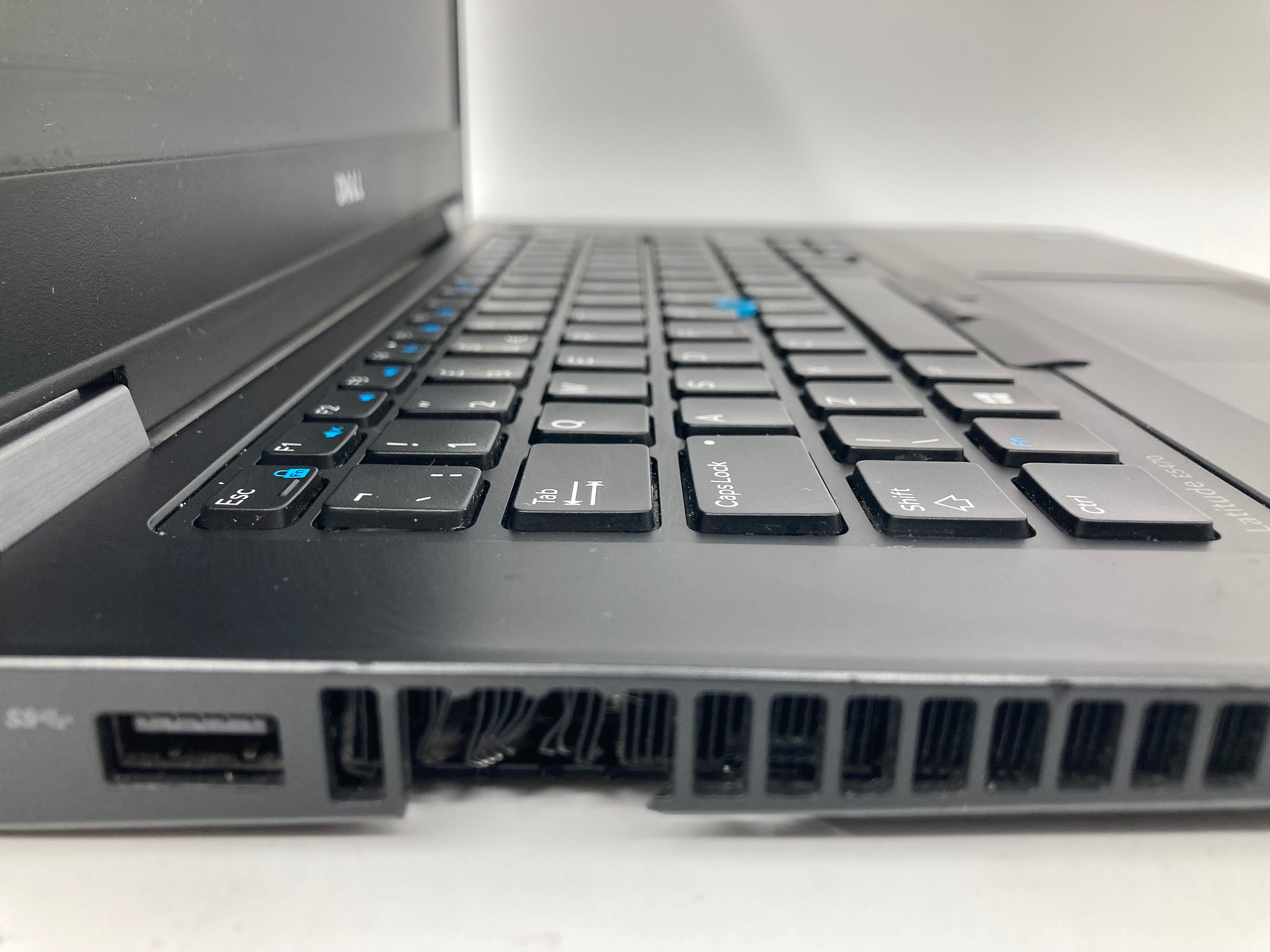 Dell Latitude E5470 14" Screen i5 6th Gen 4GB RAM No SSD *Spares*