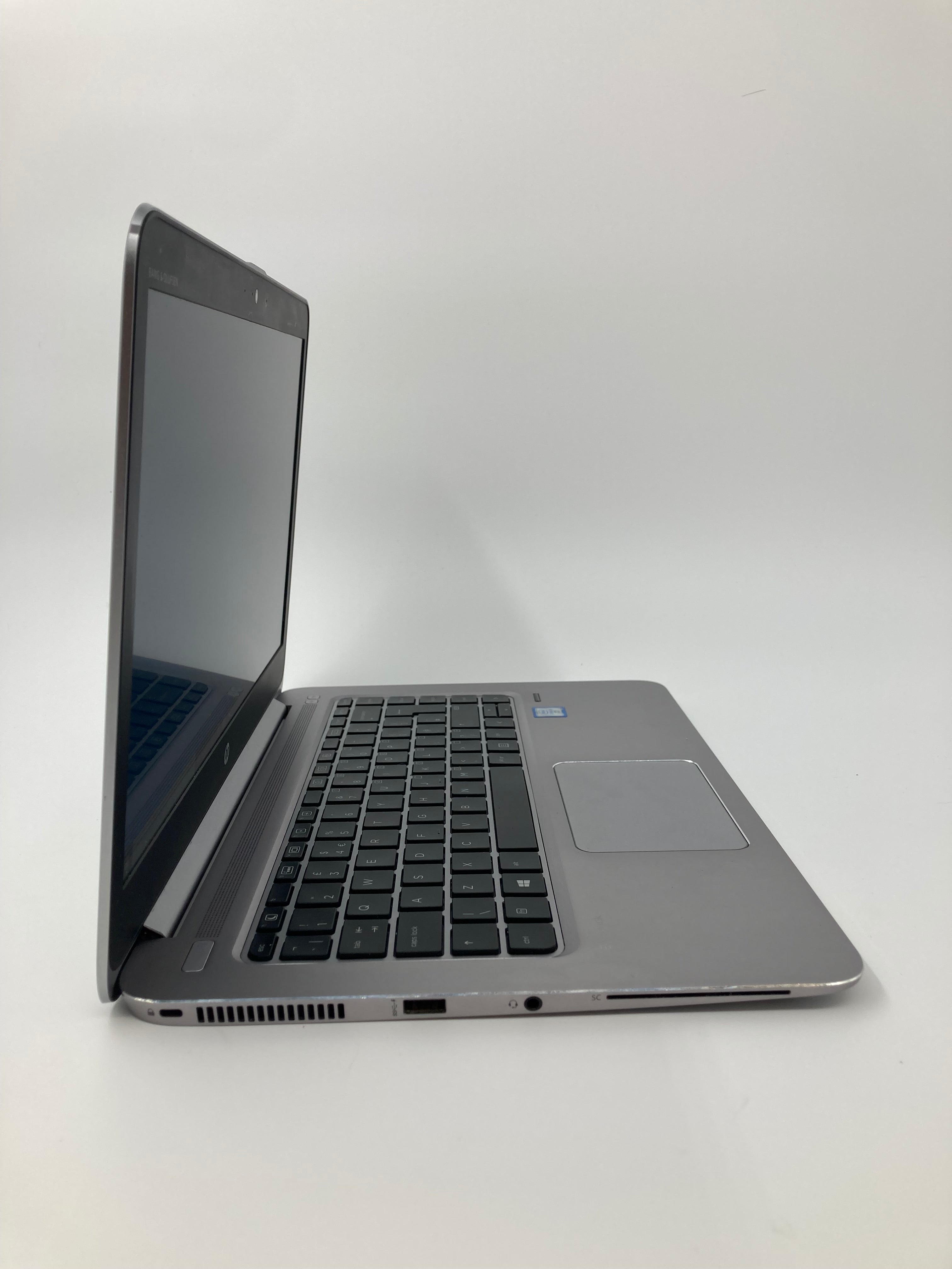 HP Laptop EliteBook Folio 1040 G3 14" i5 6th Gen 8GB RAM 128GB SSD W10