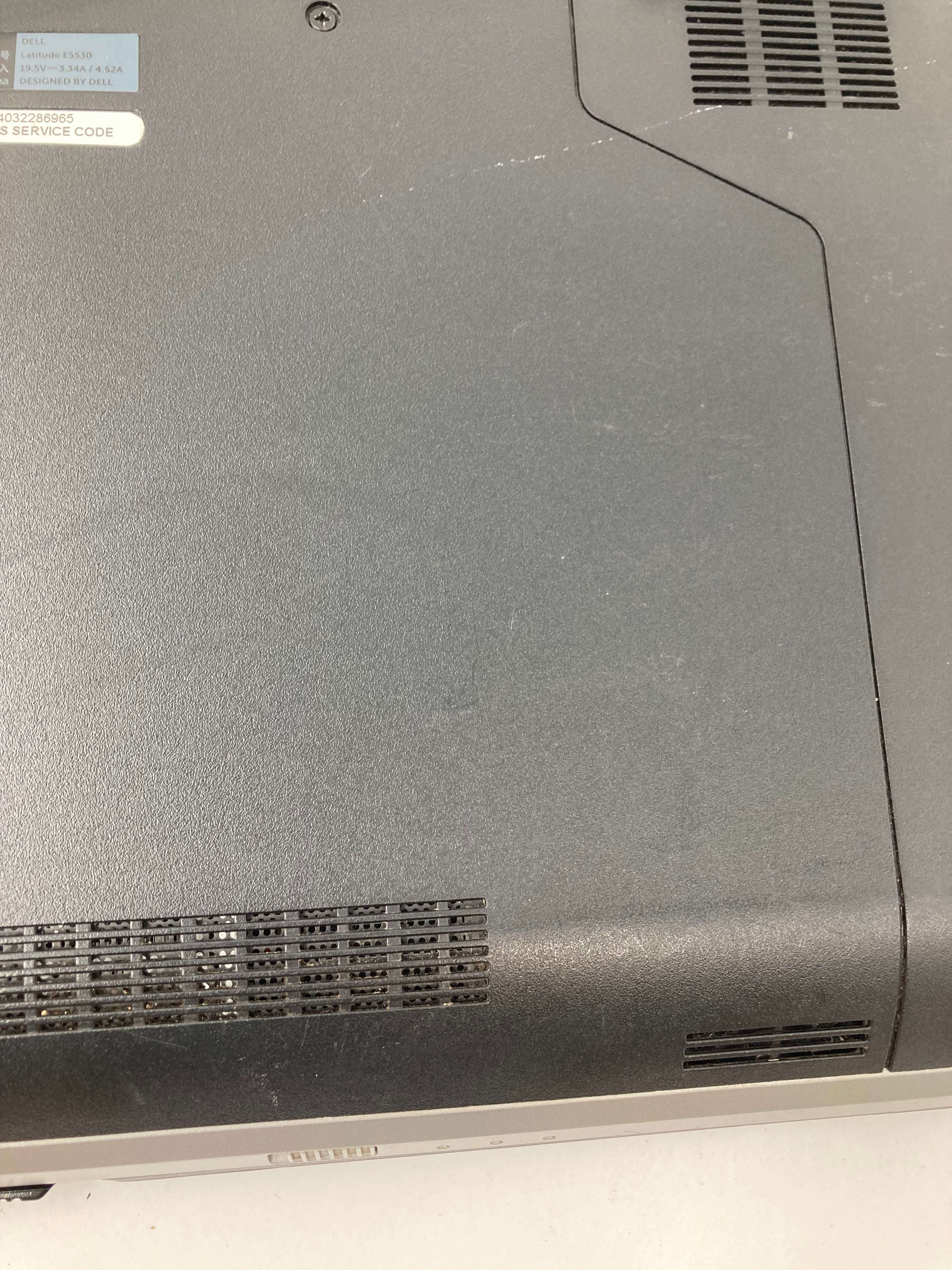 Dell Latitude E5530 15.6" Screen i3 3rd Gen 4GB RAM No SSD No OS