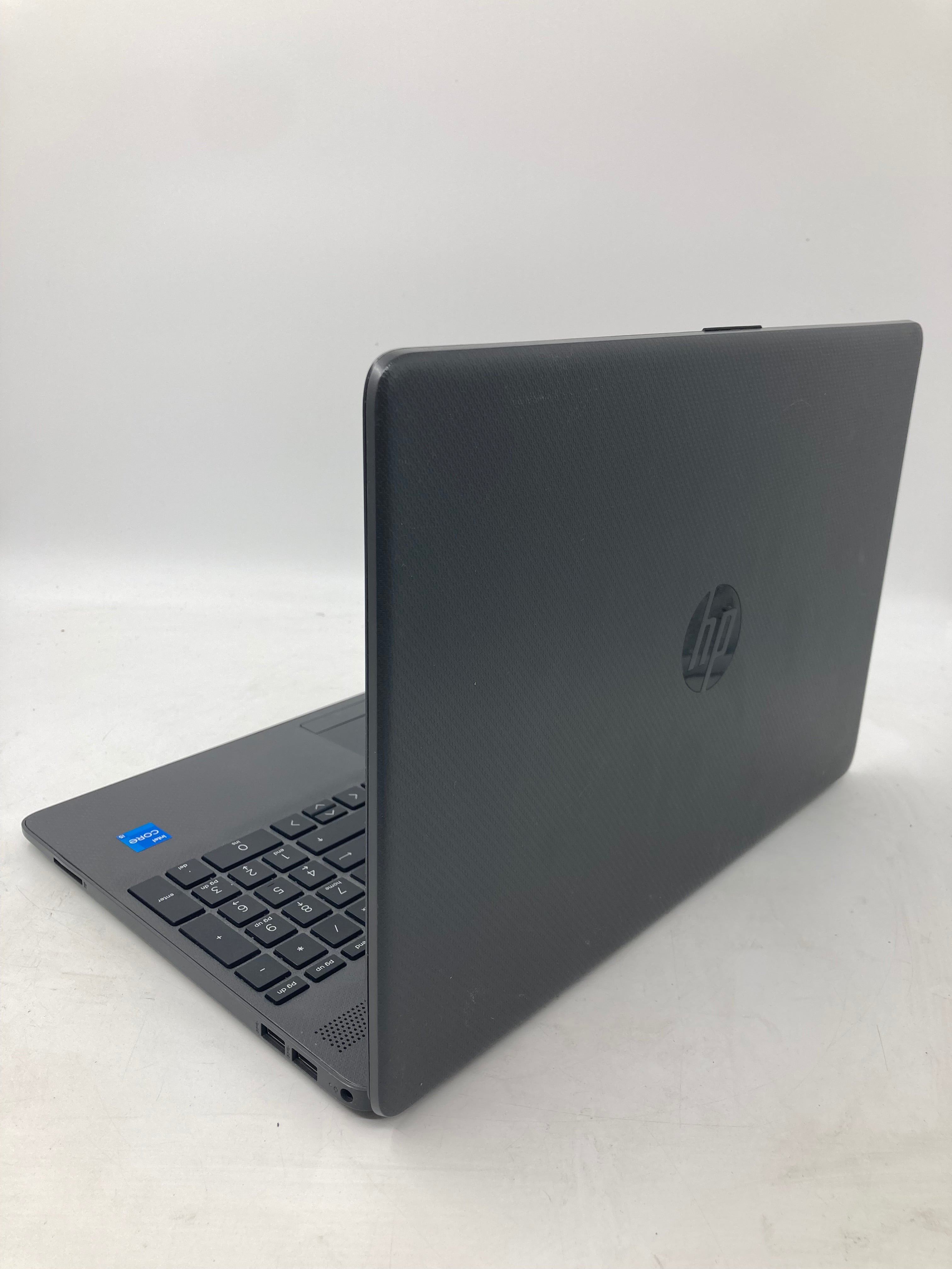 HP 250 G8 15" Screen i5 11th Gen 8GB RAM No SSD No OS *Spares*