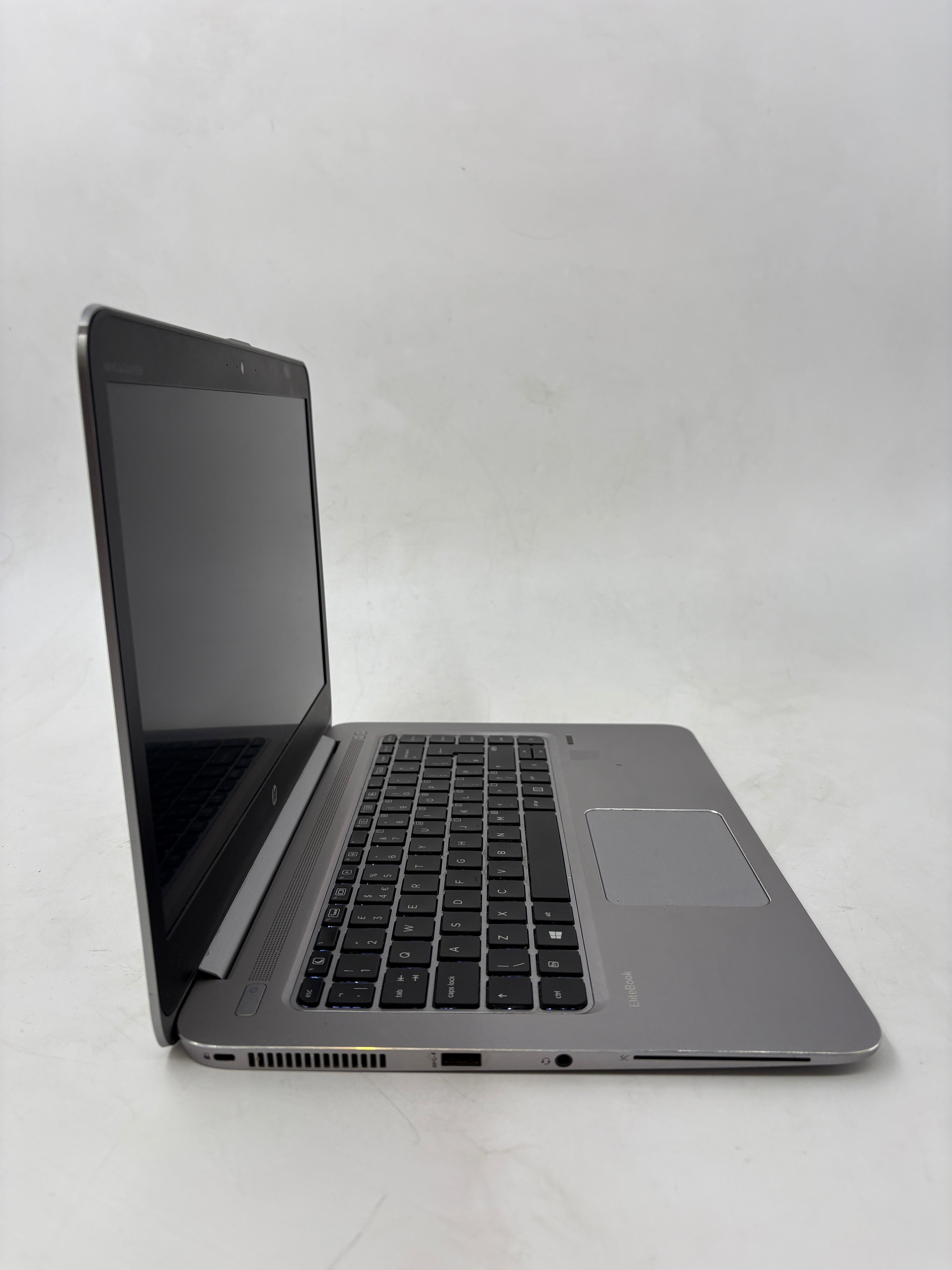HP Laptop EliteBook Folio 1040 G3 14" Screen i5 6th Gen 8GB RAM 128GB SSD W10