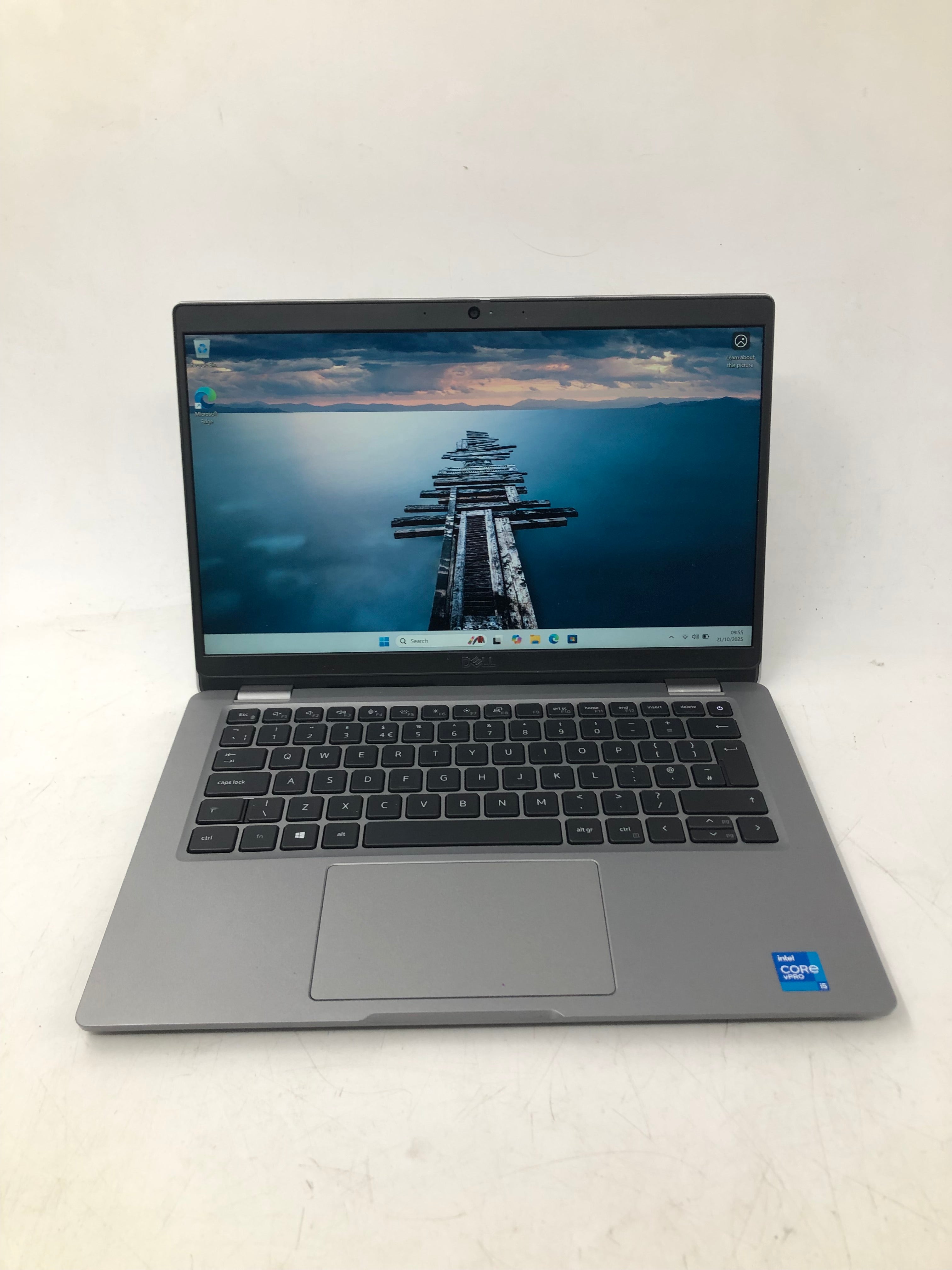 Dell Latitude 5320 13" Screen i5 11th Gen 8GB RAM 256GB SSD W11