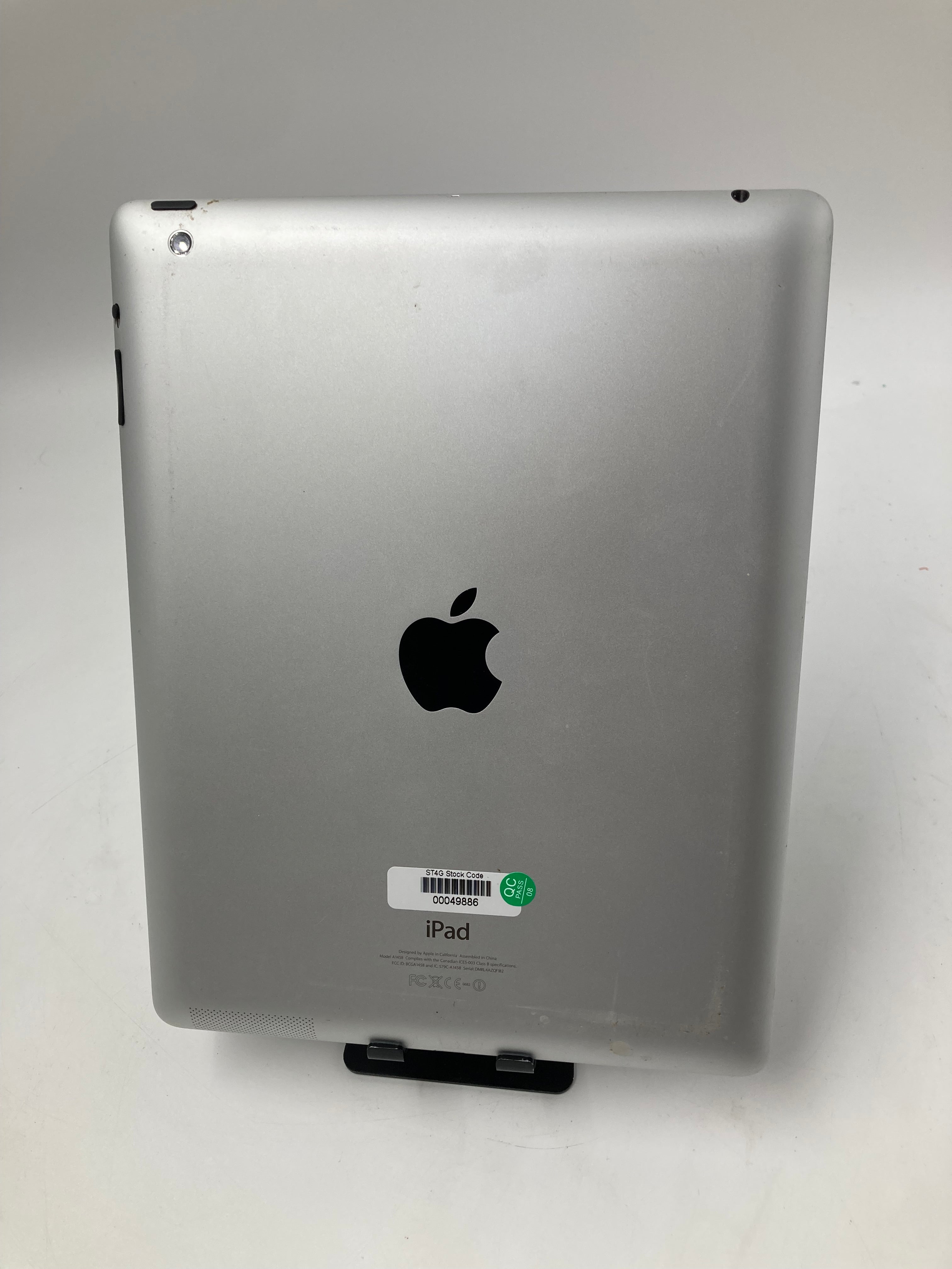 Apple iPad 4th Gen A1458 Silver 13GB Batch of 2