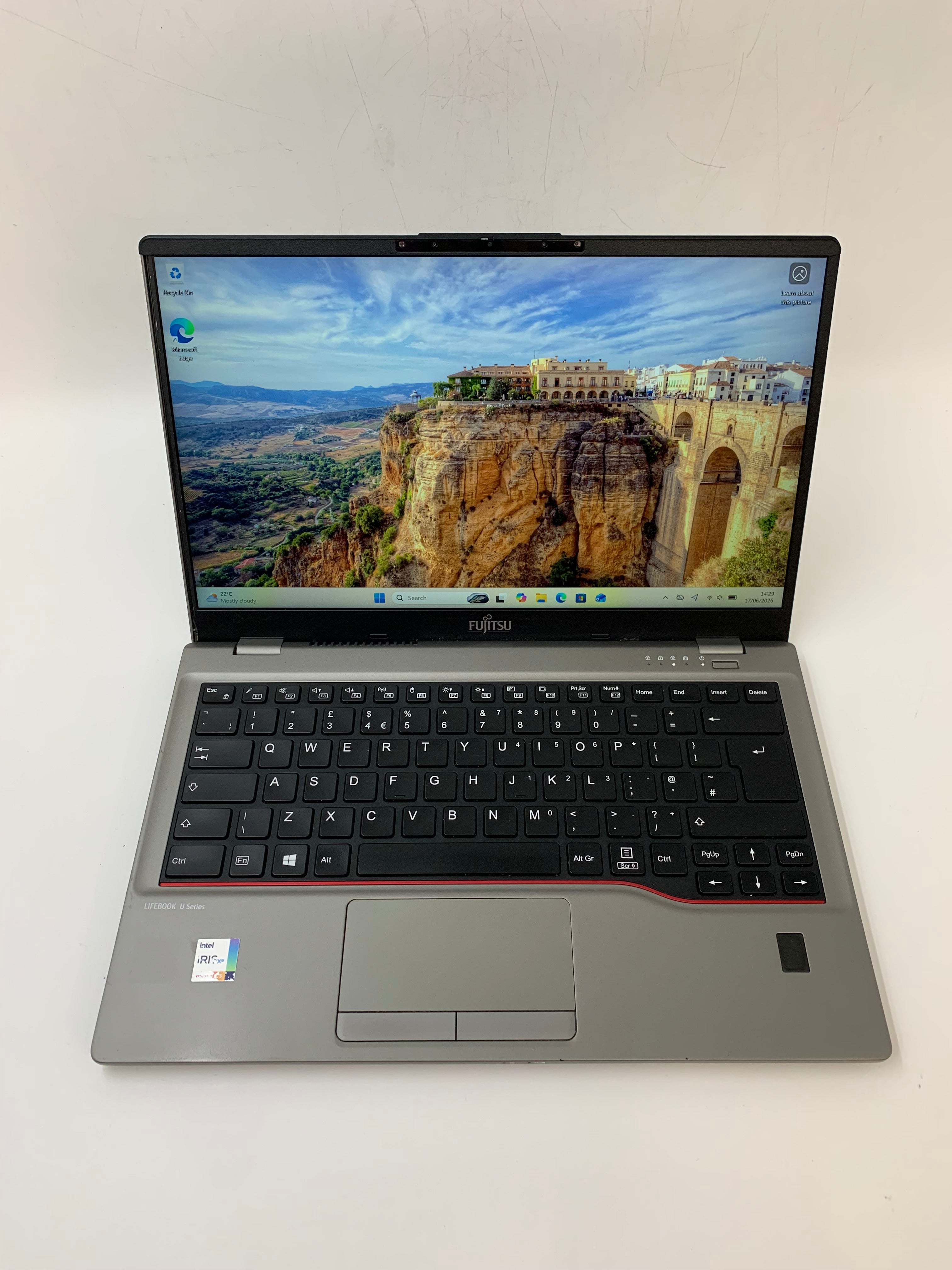 Fujitsu LifeBook U7411 | 14" FHD | i7 11th Gen | 16GB RAM | 512GB SSD | W11 Pro