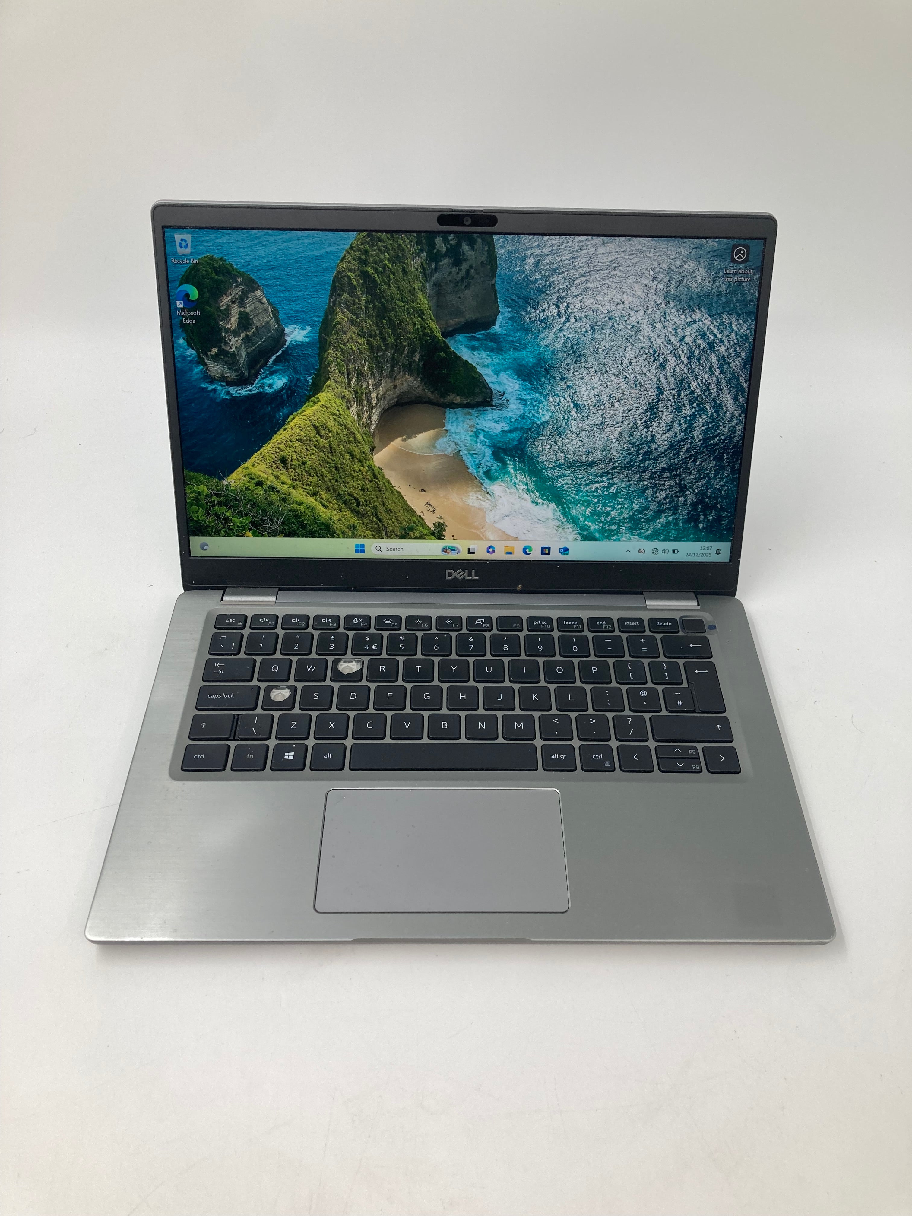 Dell Laptop Latitude 7310 13"Screen i5 10th Gen 8GB RAM 256GB SSD Windows 11