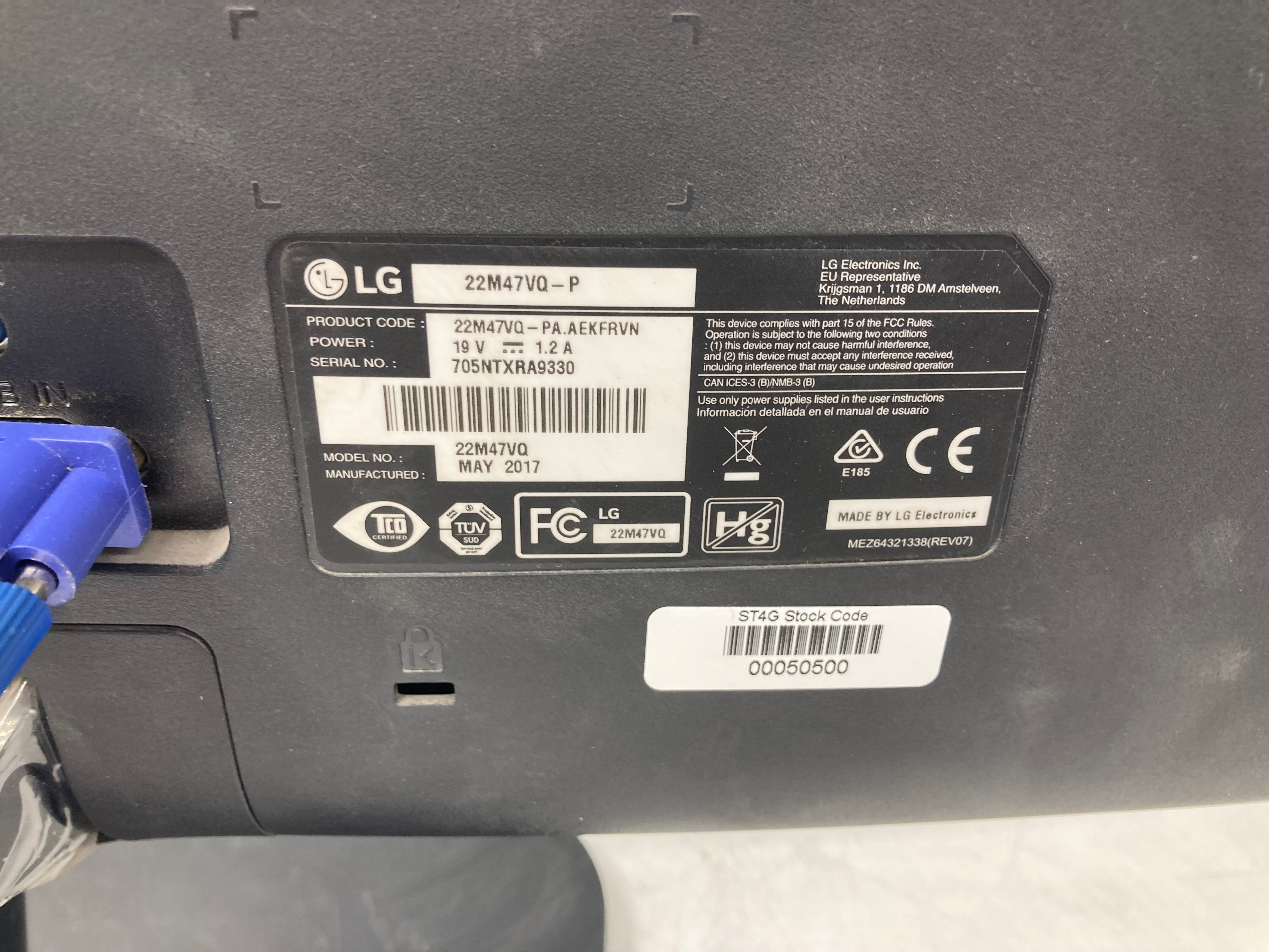 LG 22M47VQ-P - 22" 1920x1080 LCD Monitor HDMI DVI VGA