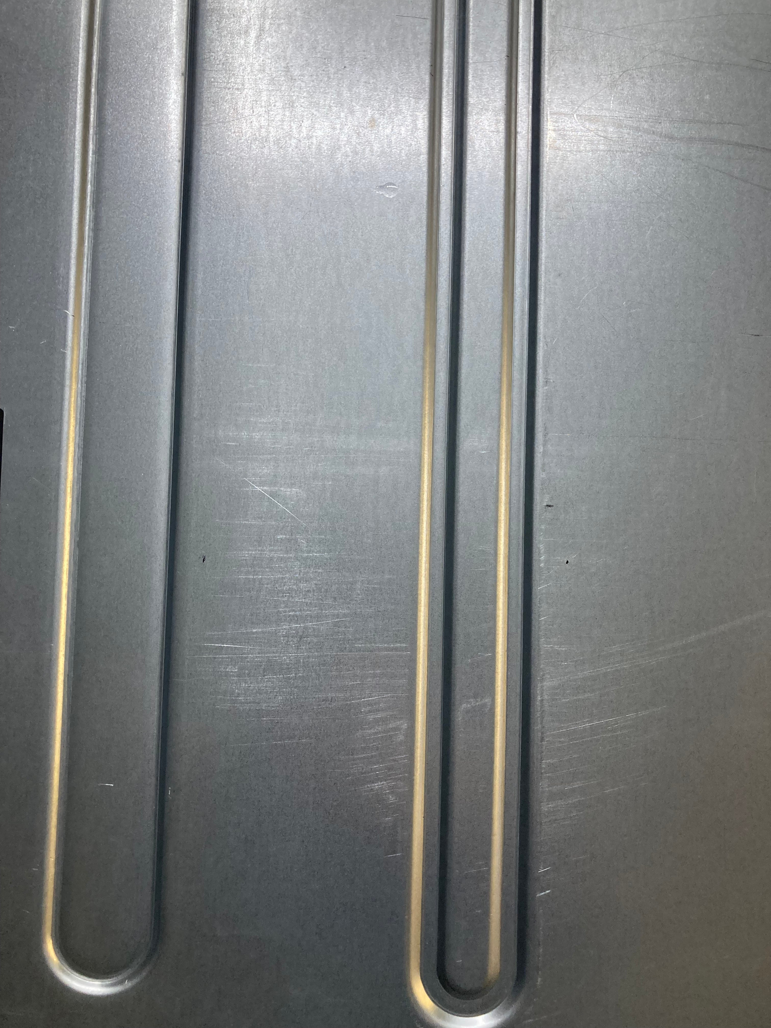 IBM Server System X3650 M4 HD 2x Xeon E5-2650 V2 24x SFF 32GB RAM No HDD