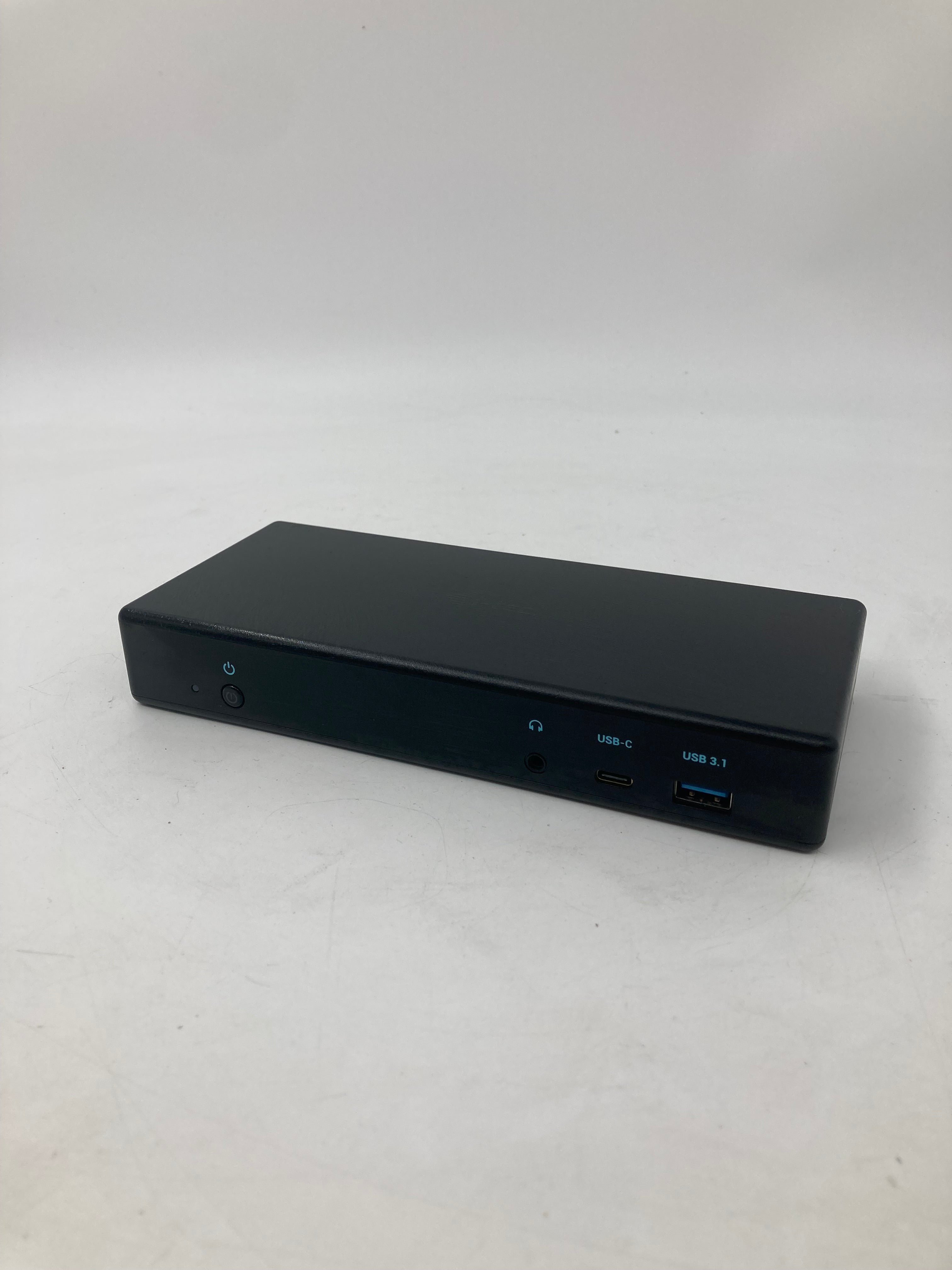 i-tec Triple Docking Station 2x DisplayPort 1x HDMI 1x LAN 3x USB 1x USB-C 85W