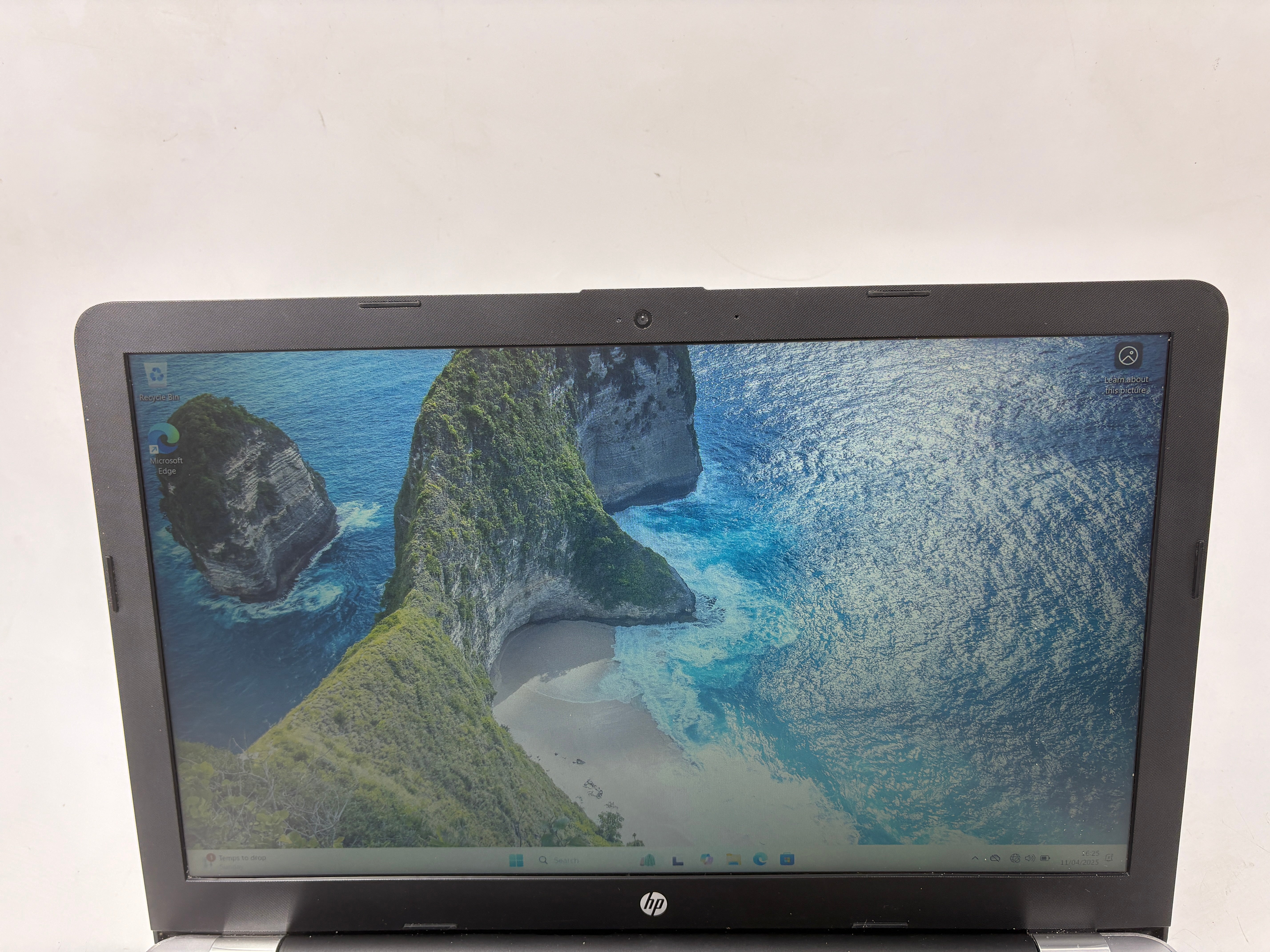 HP Laptop 250 G6 15.6" Screen i5 7th Gen 8GB RAM 256GB SSD W10