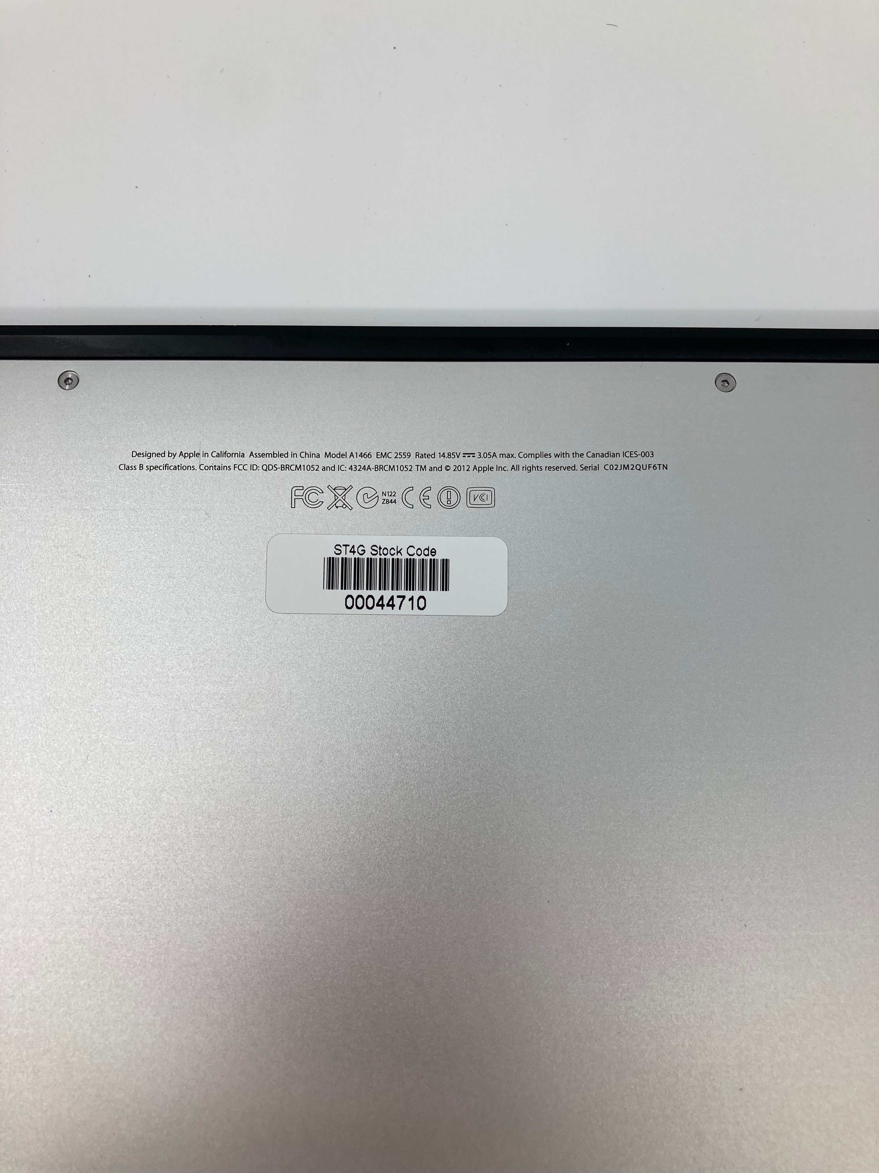 Apple MacBook Air 2012 13" Screen i5 3rd Gen 8GB RAM No SSD No OS *Spares*
