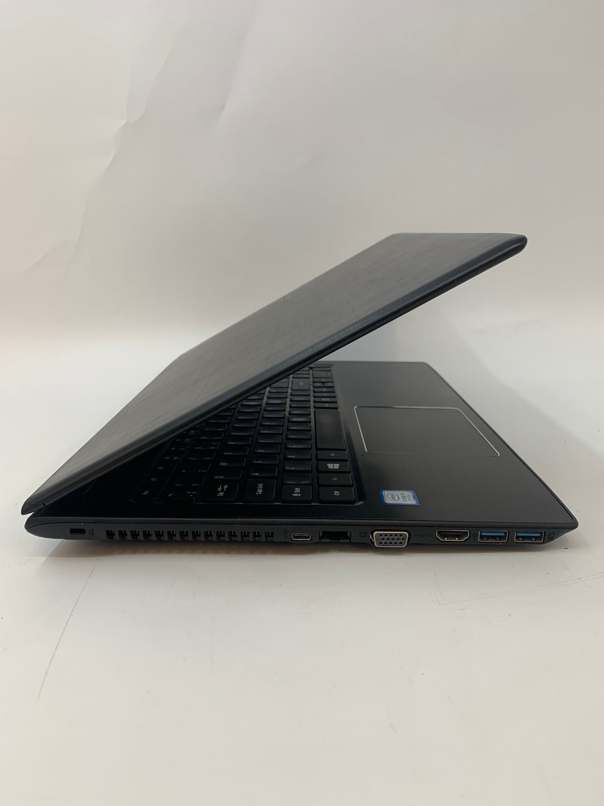 Acer Aspire E15 N16Q2 | 15.6" FHD | i5 7th Gen | 4GB RAM | 256GB SSD | W10 Pro